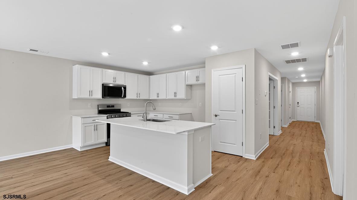 237 Huntington Dr Dr