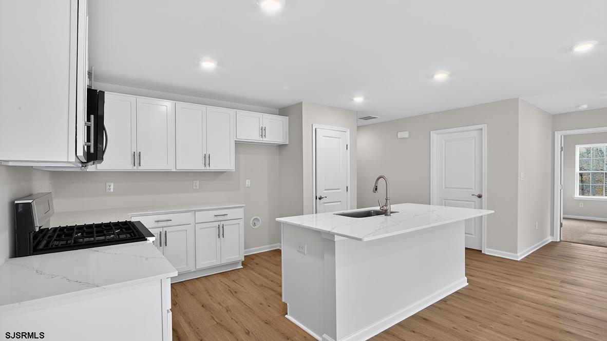 237 Huntington Dr Dr