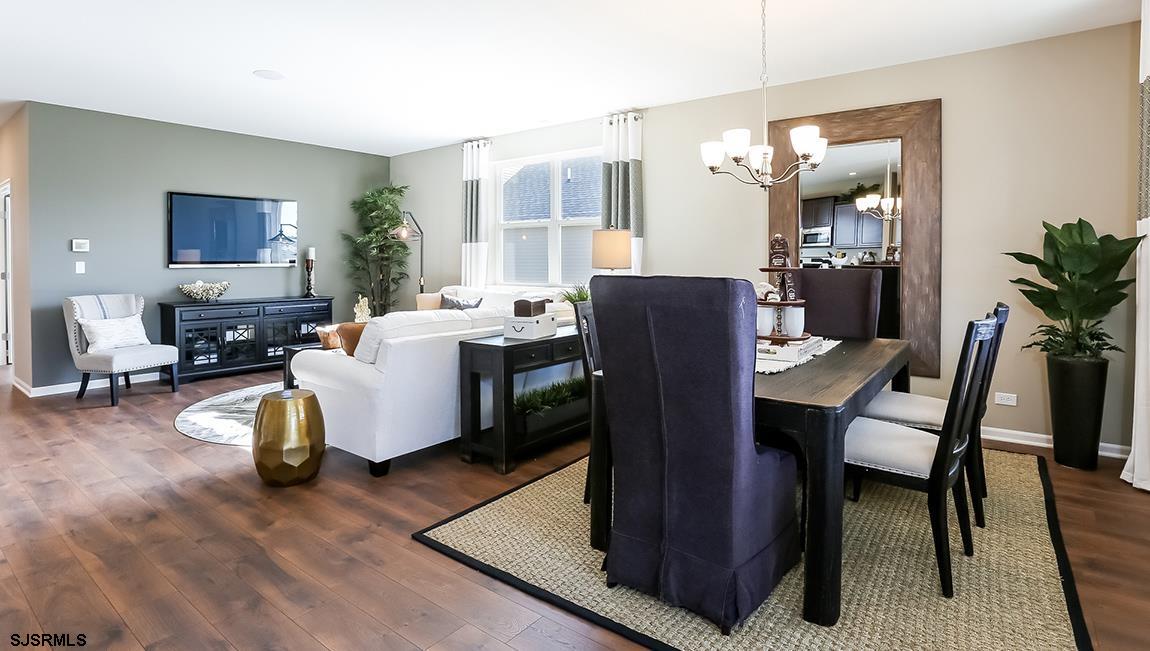 21 Santa Monica Road