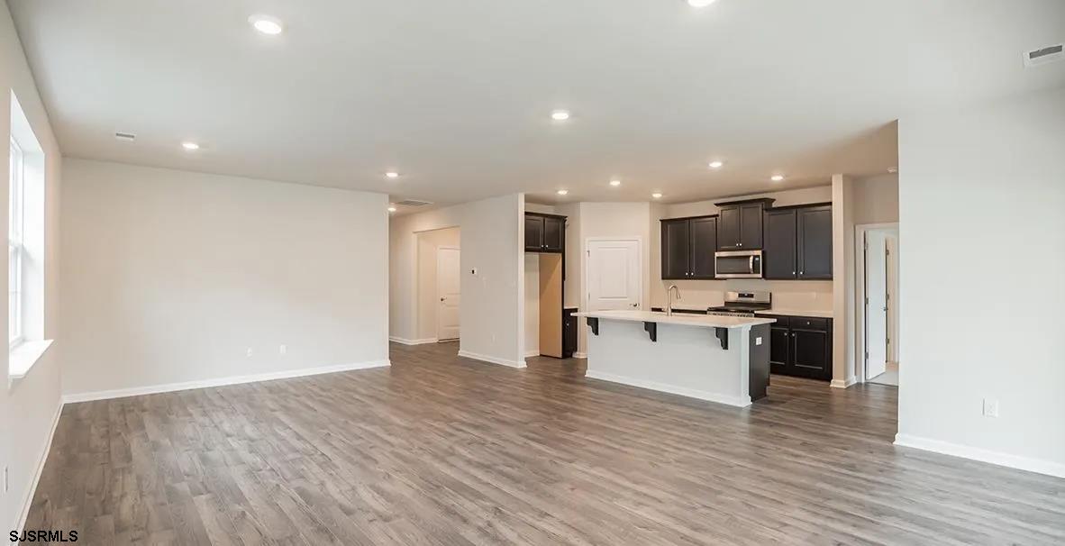 21 Santa Monica Road