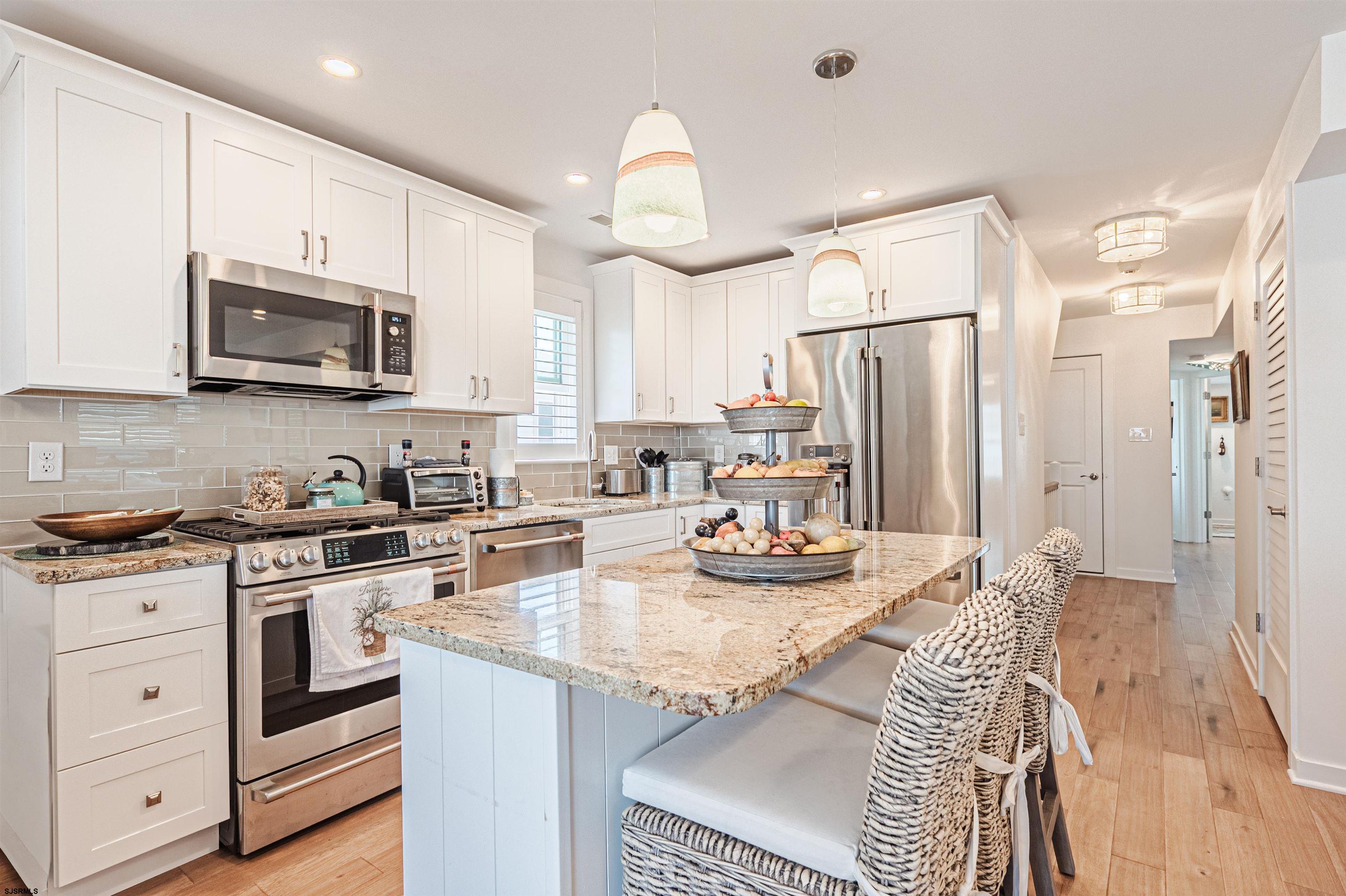 812-814 Moorlyn Terrace