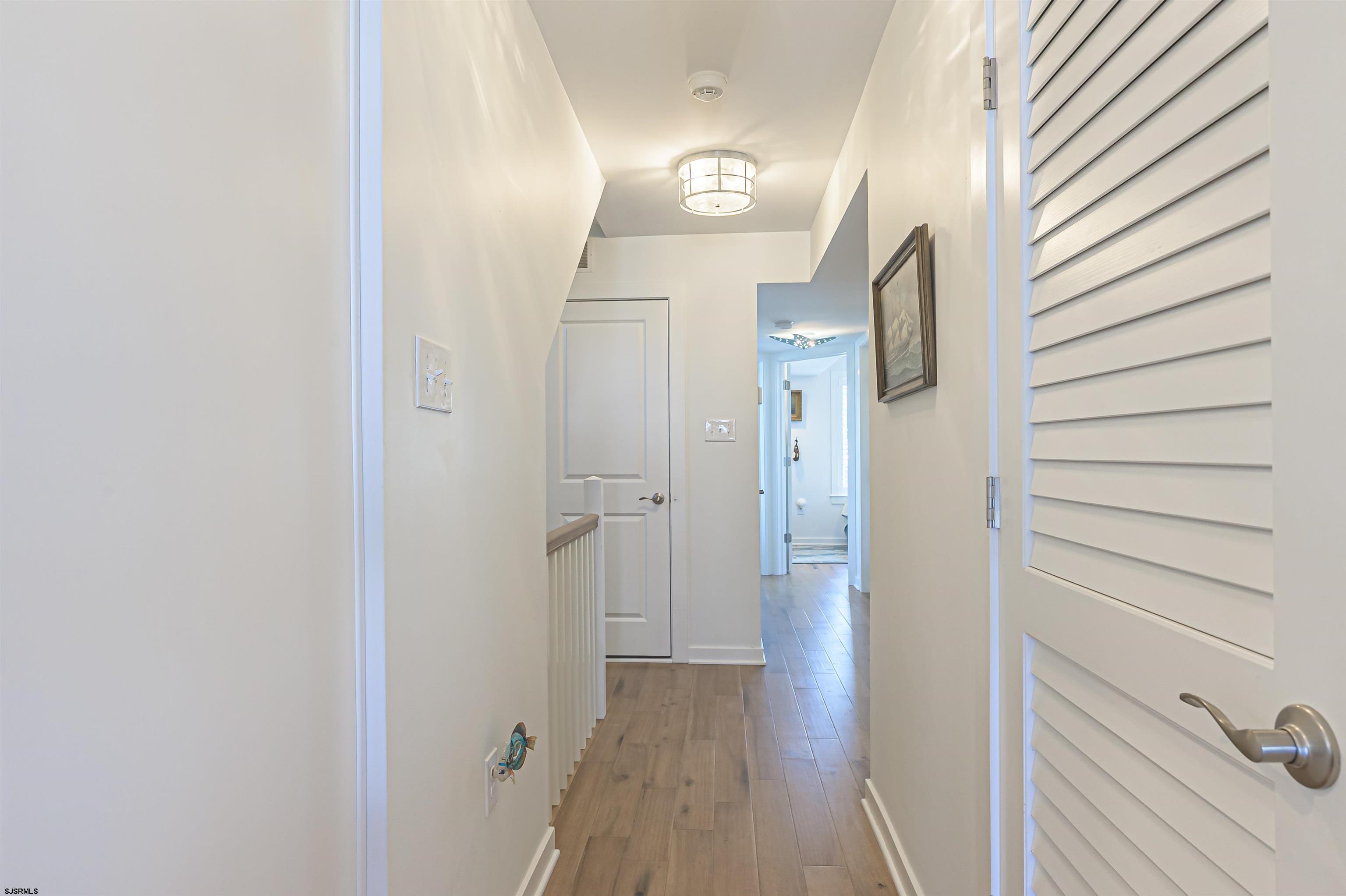 812-814 Moorlyn Terrace