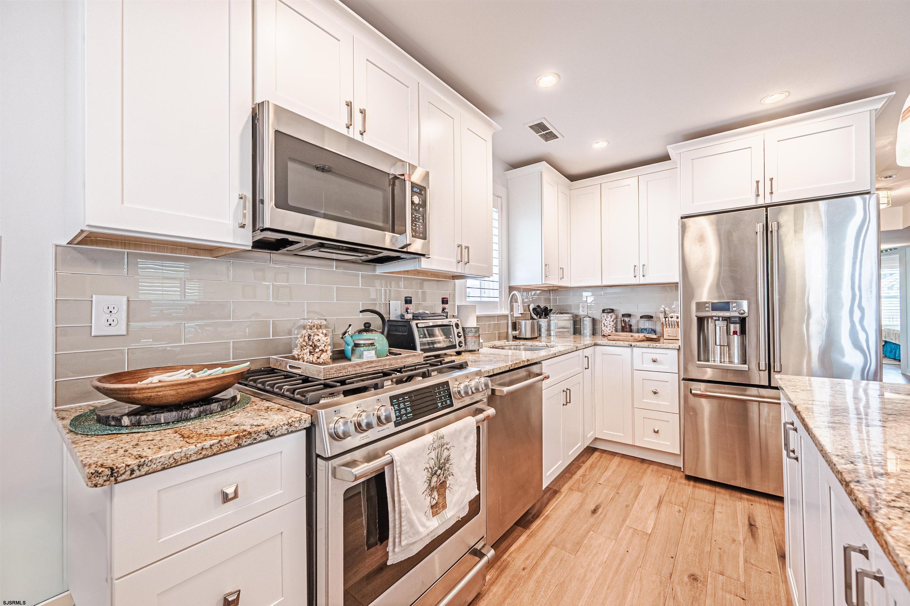 812-814 Moorlyn Terrace