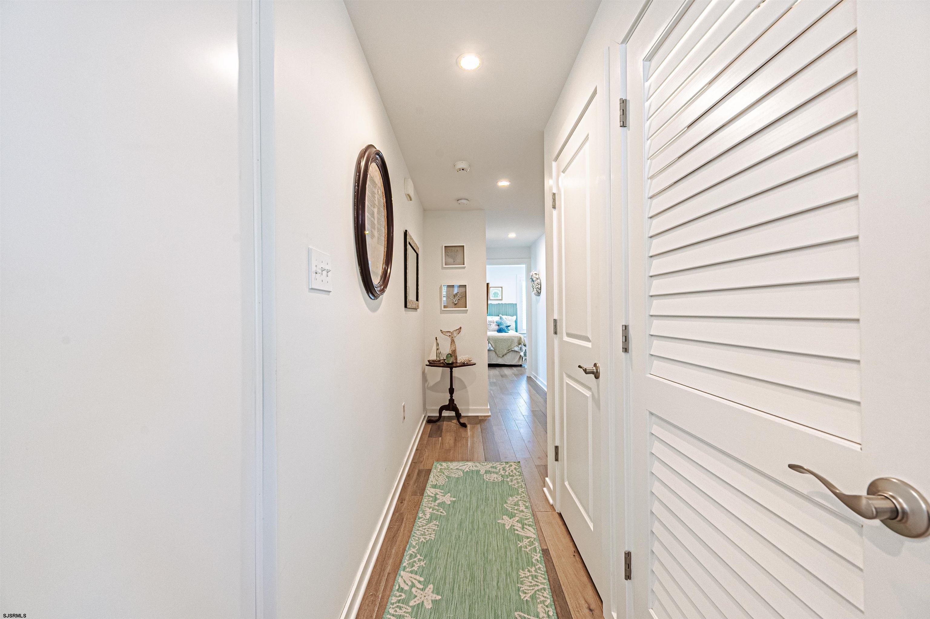 812-814 Moorlyn Terrace