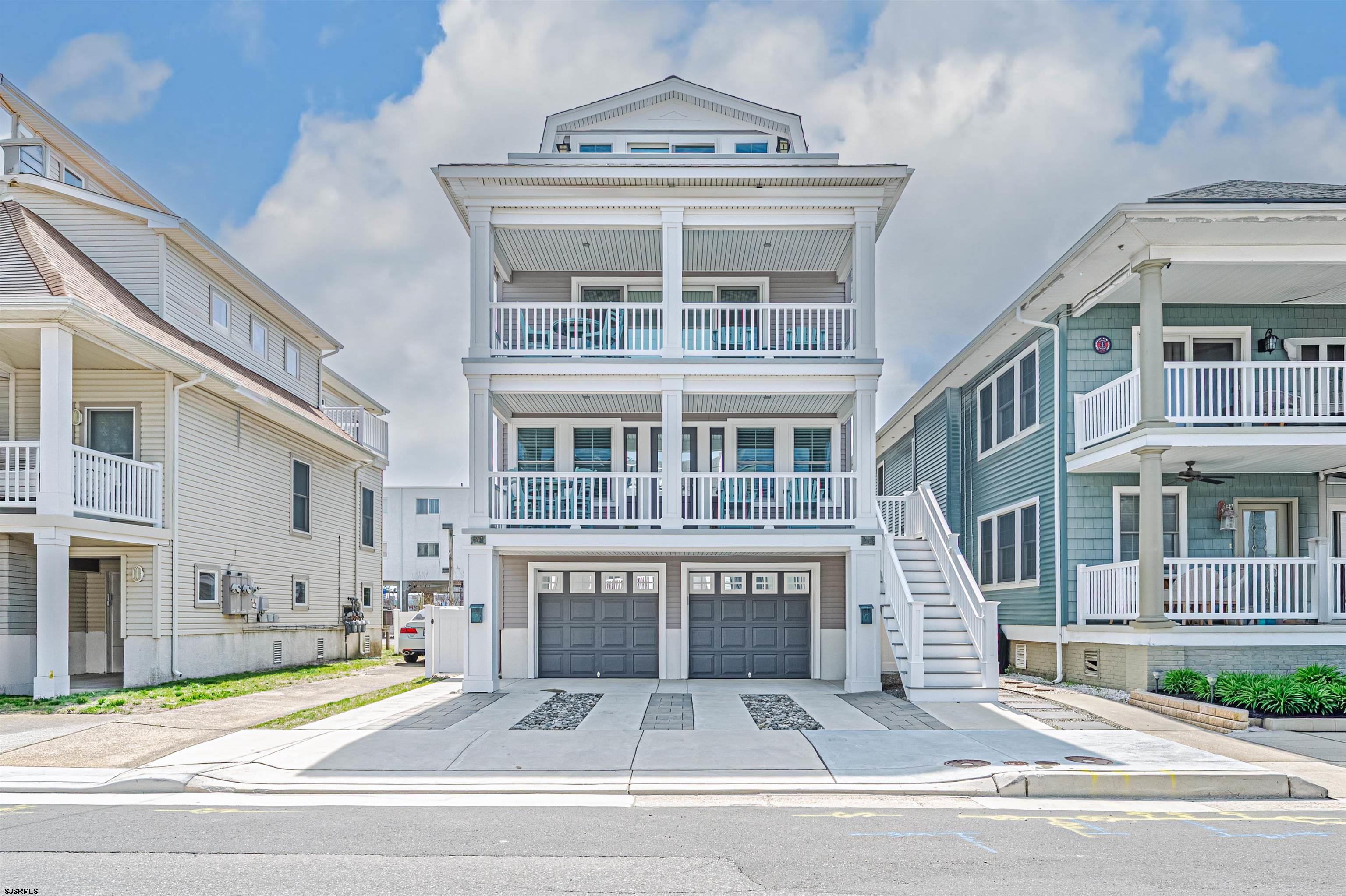 812-814 Moorlyn Terrace