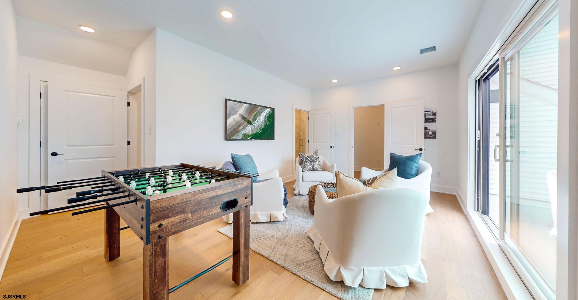607304 | Photo 29