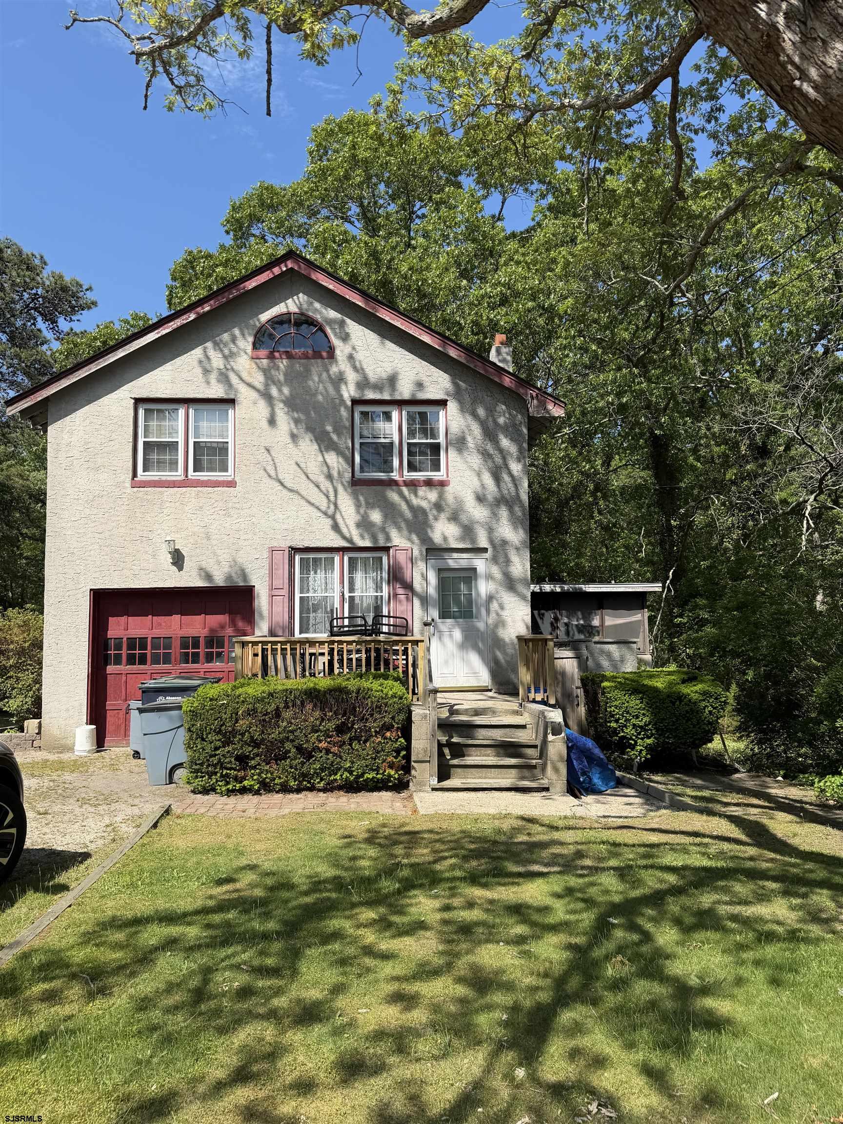 130 Crestview Avenue