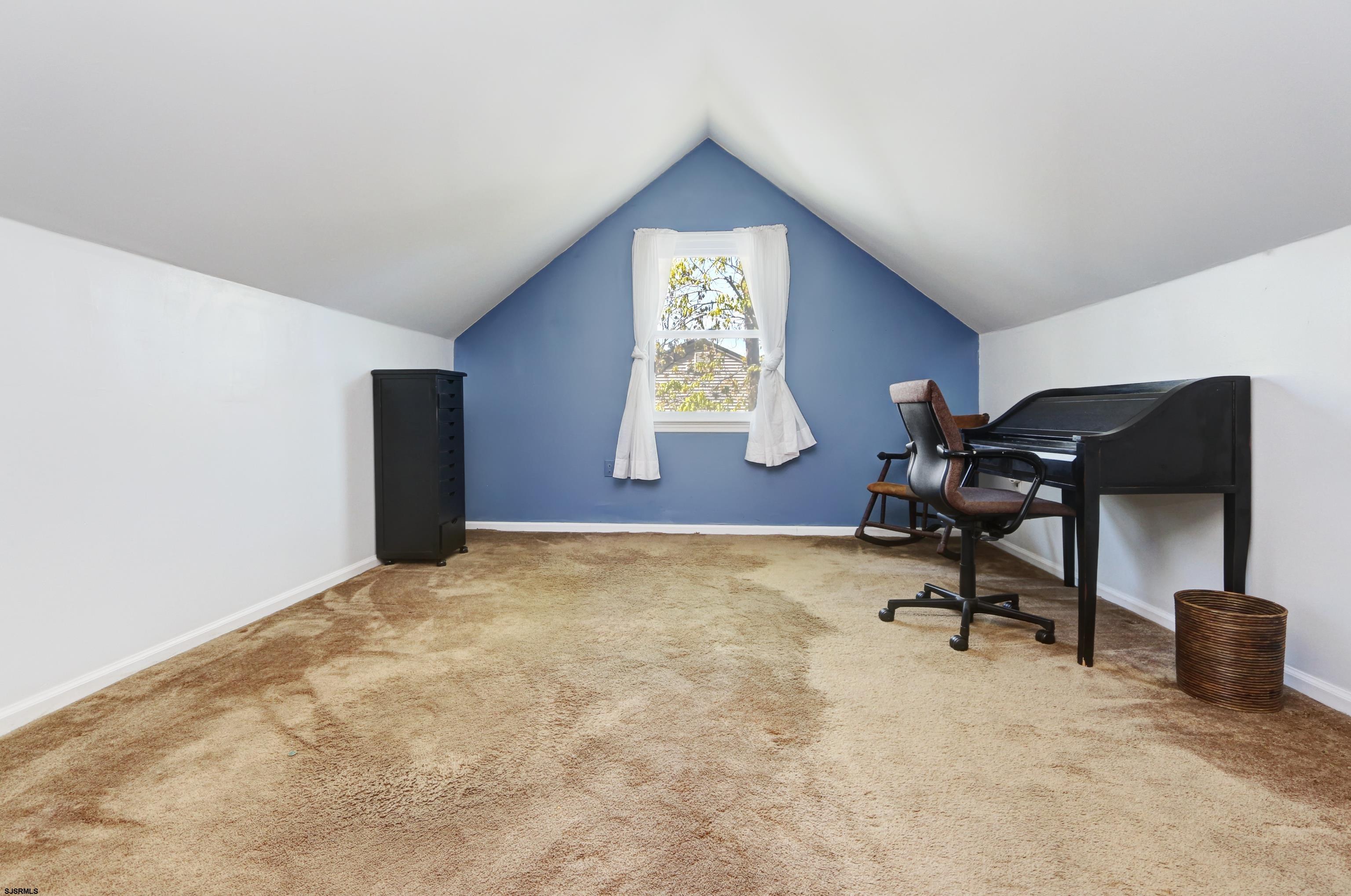 607515 | Photo 28
