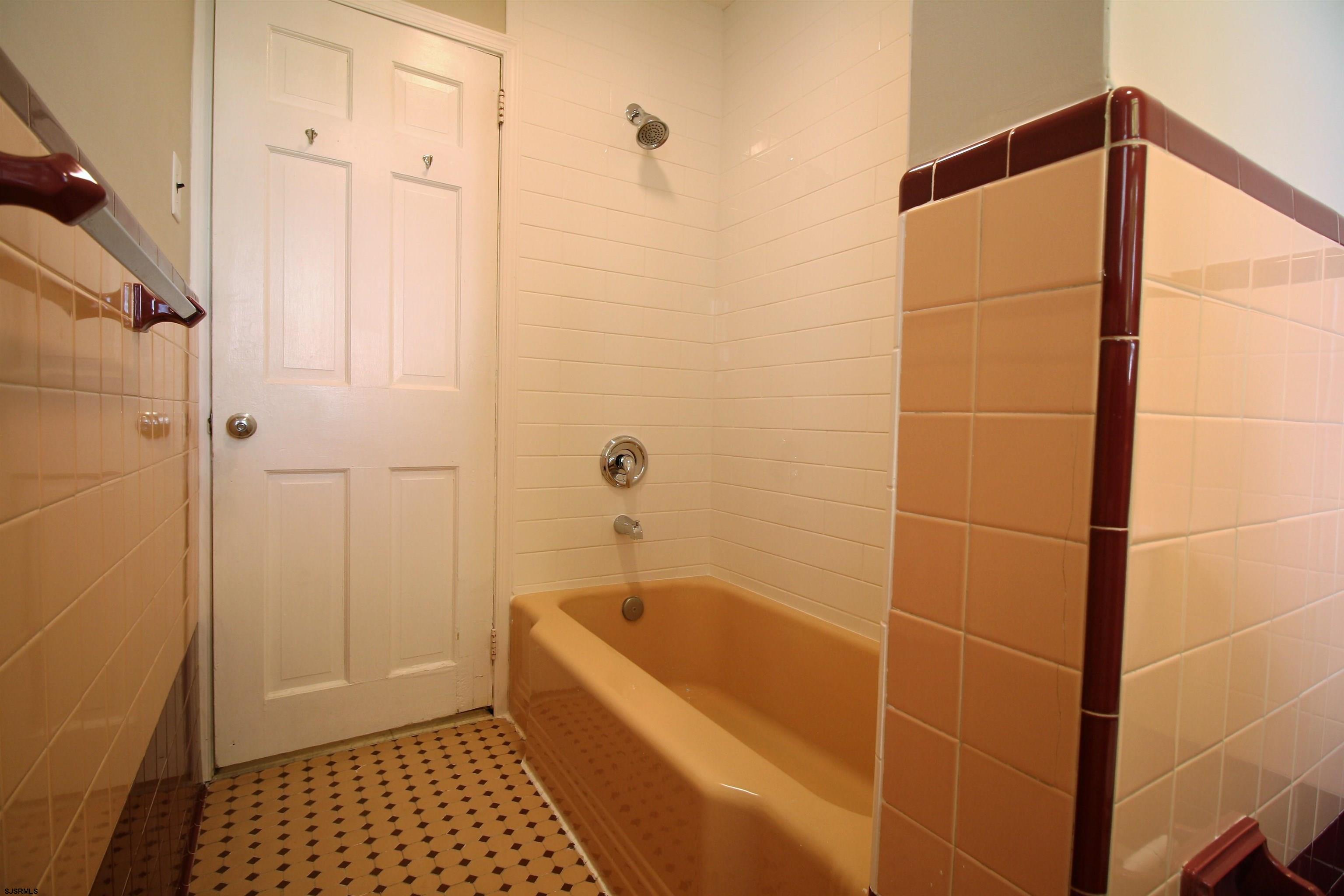 607553 | Photo 12