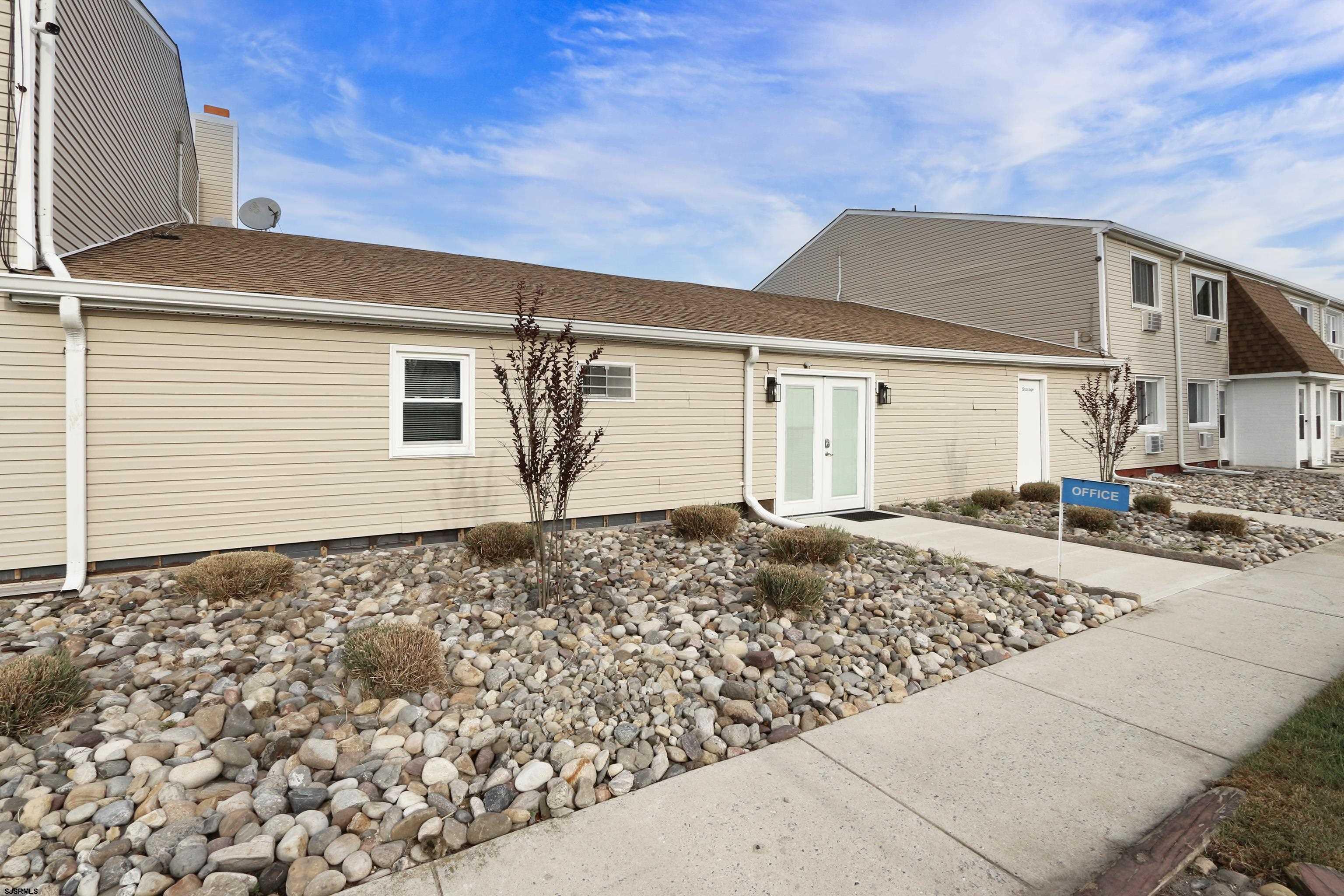 4901 Harbor Beach Blvd
