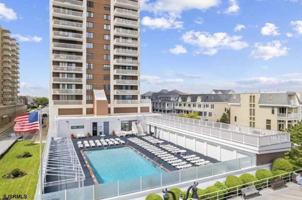 100 S Berkley Square - Atlantic City