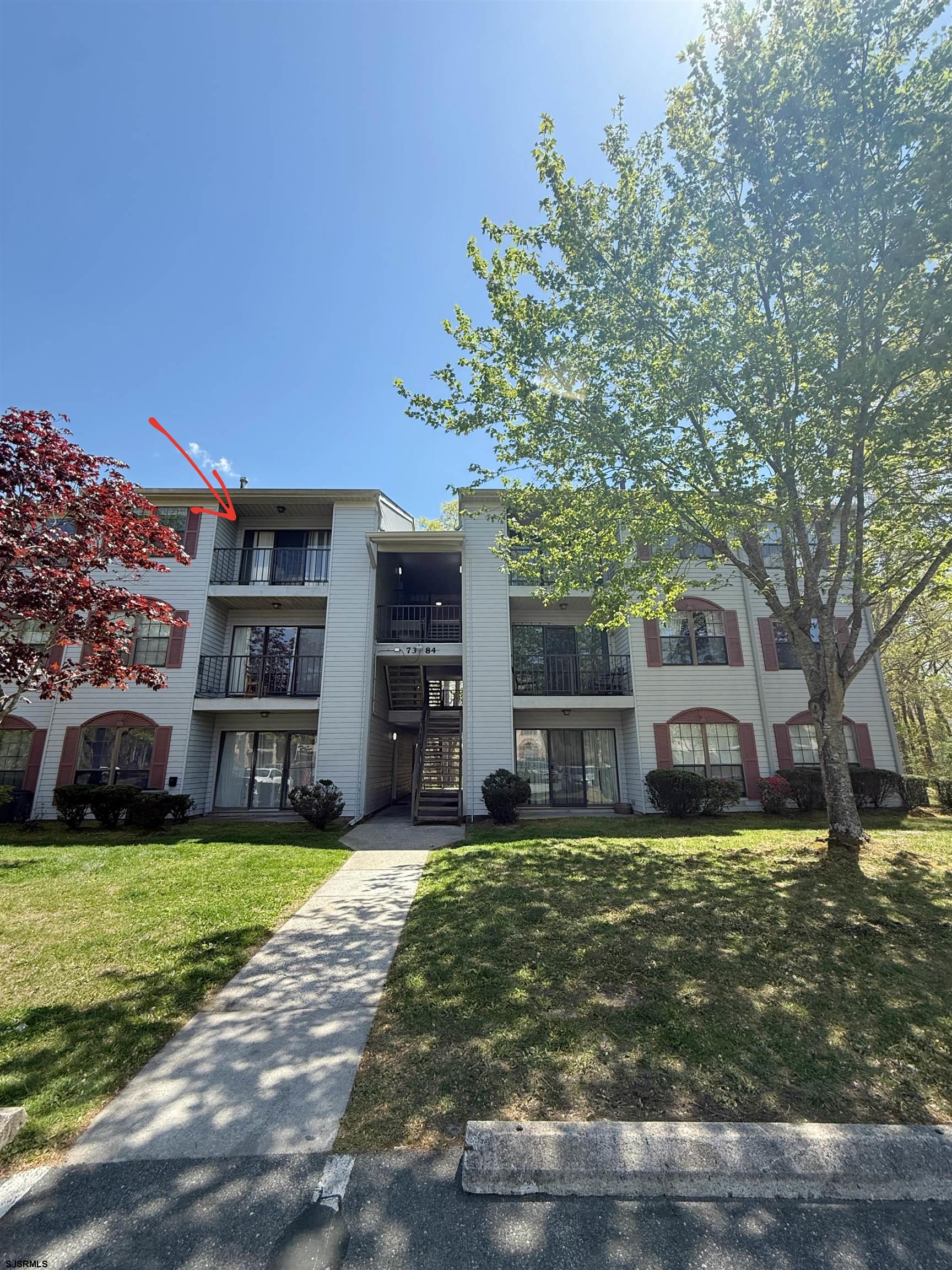 81 Colonial Ct - Galloway Township