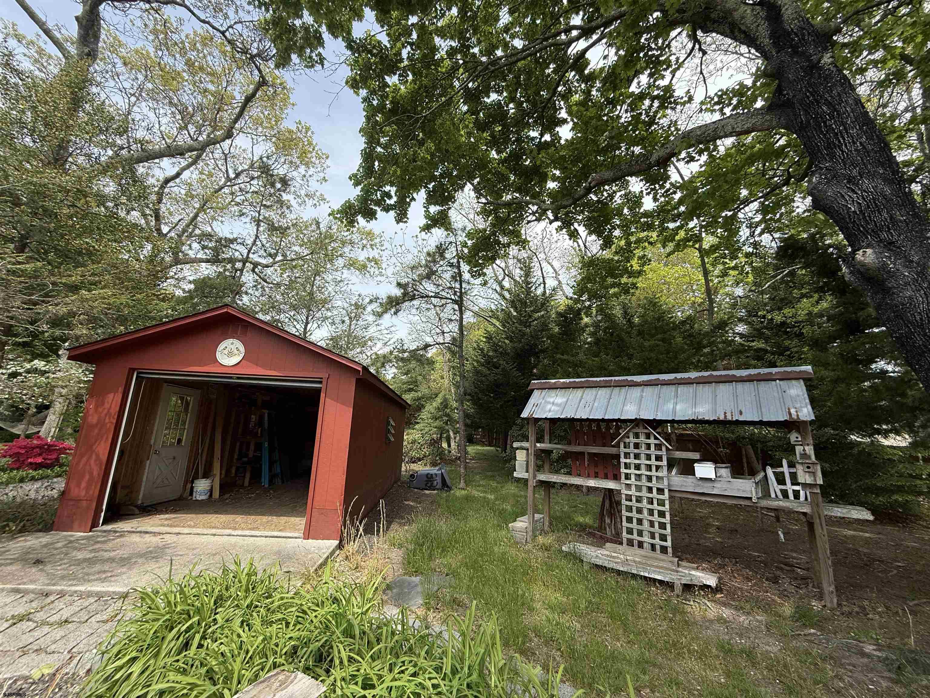 313 S New York Road