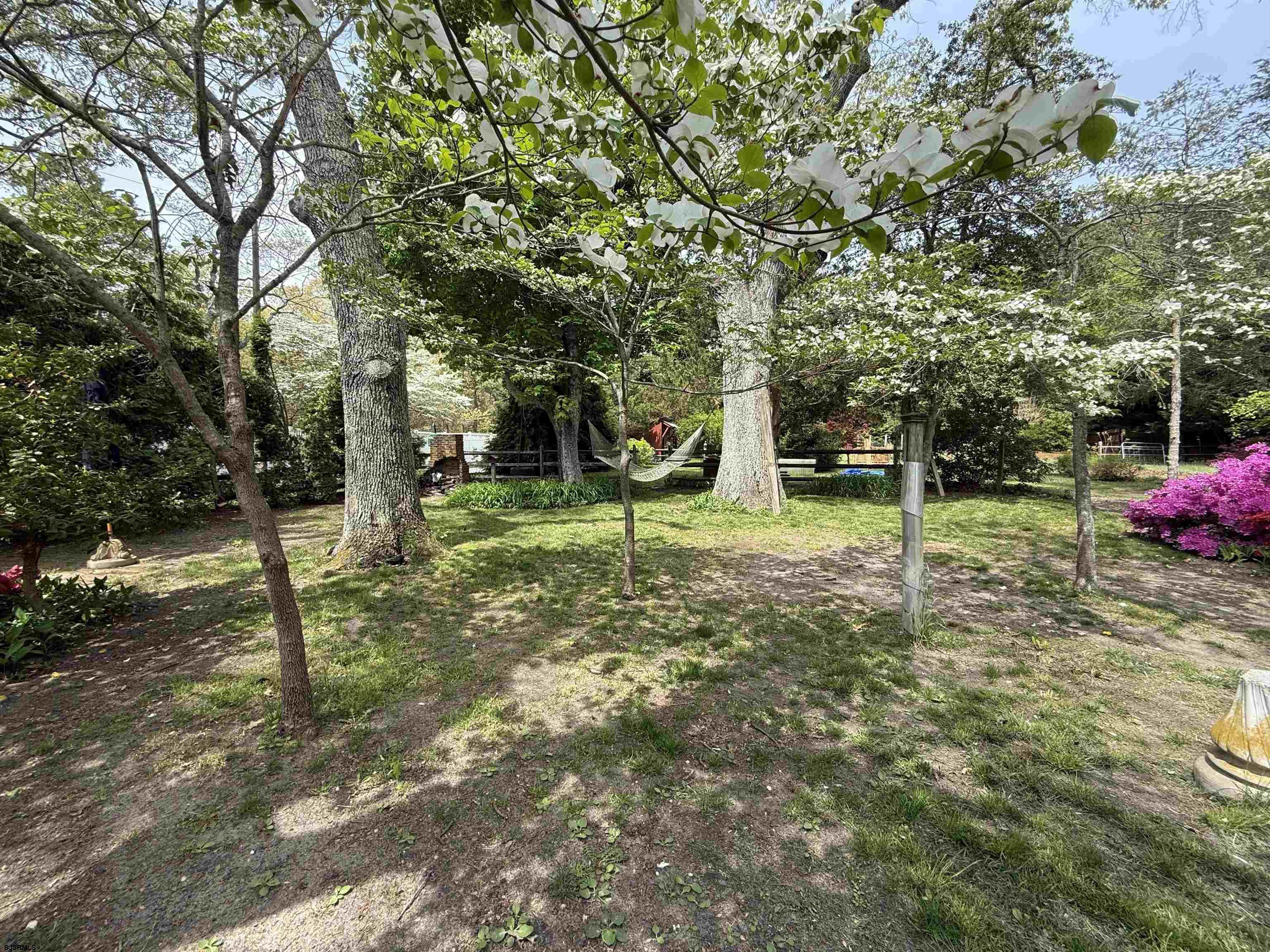 313 S New York Road