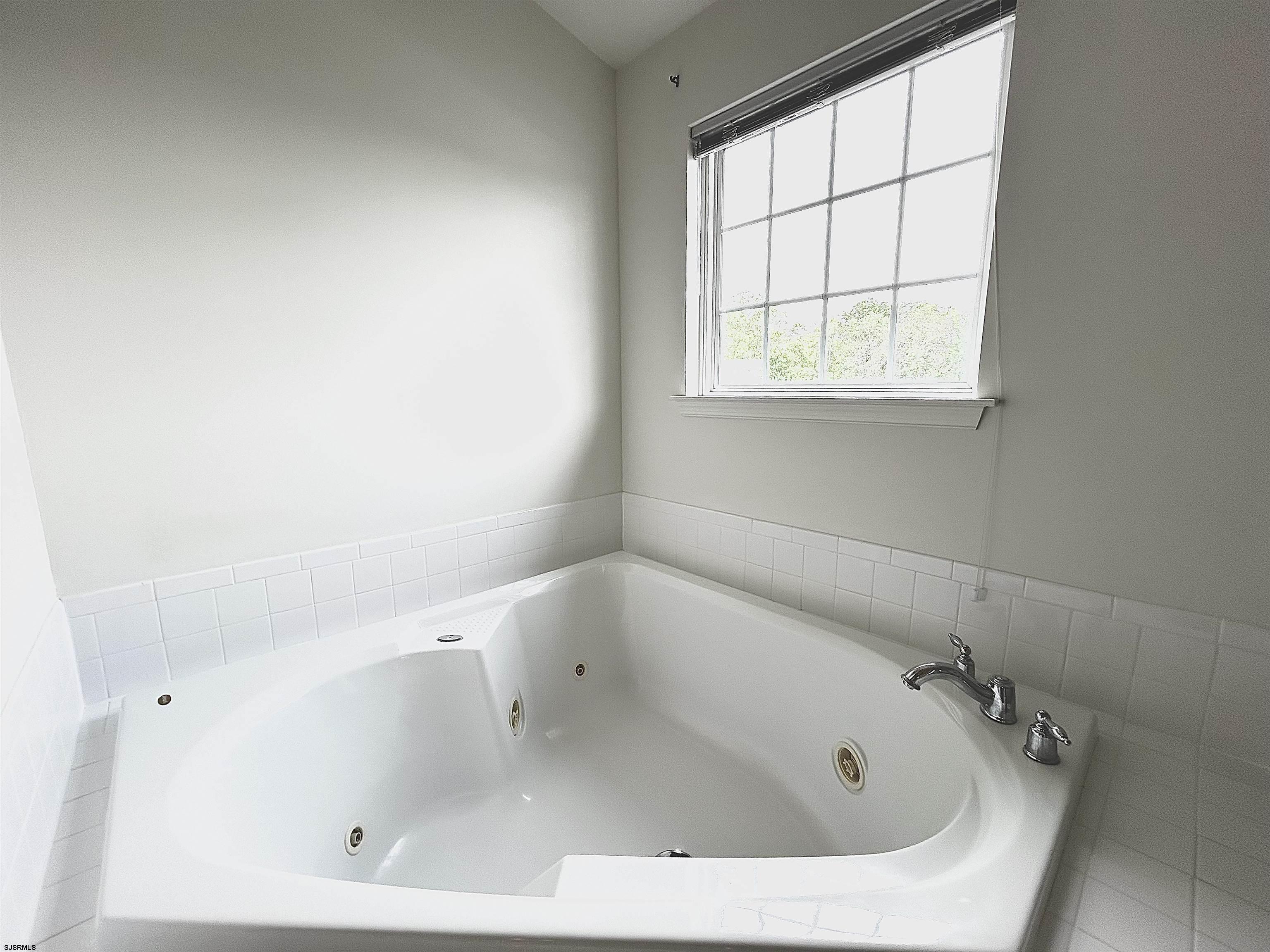 607719 | Photo 24