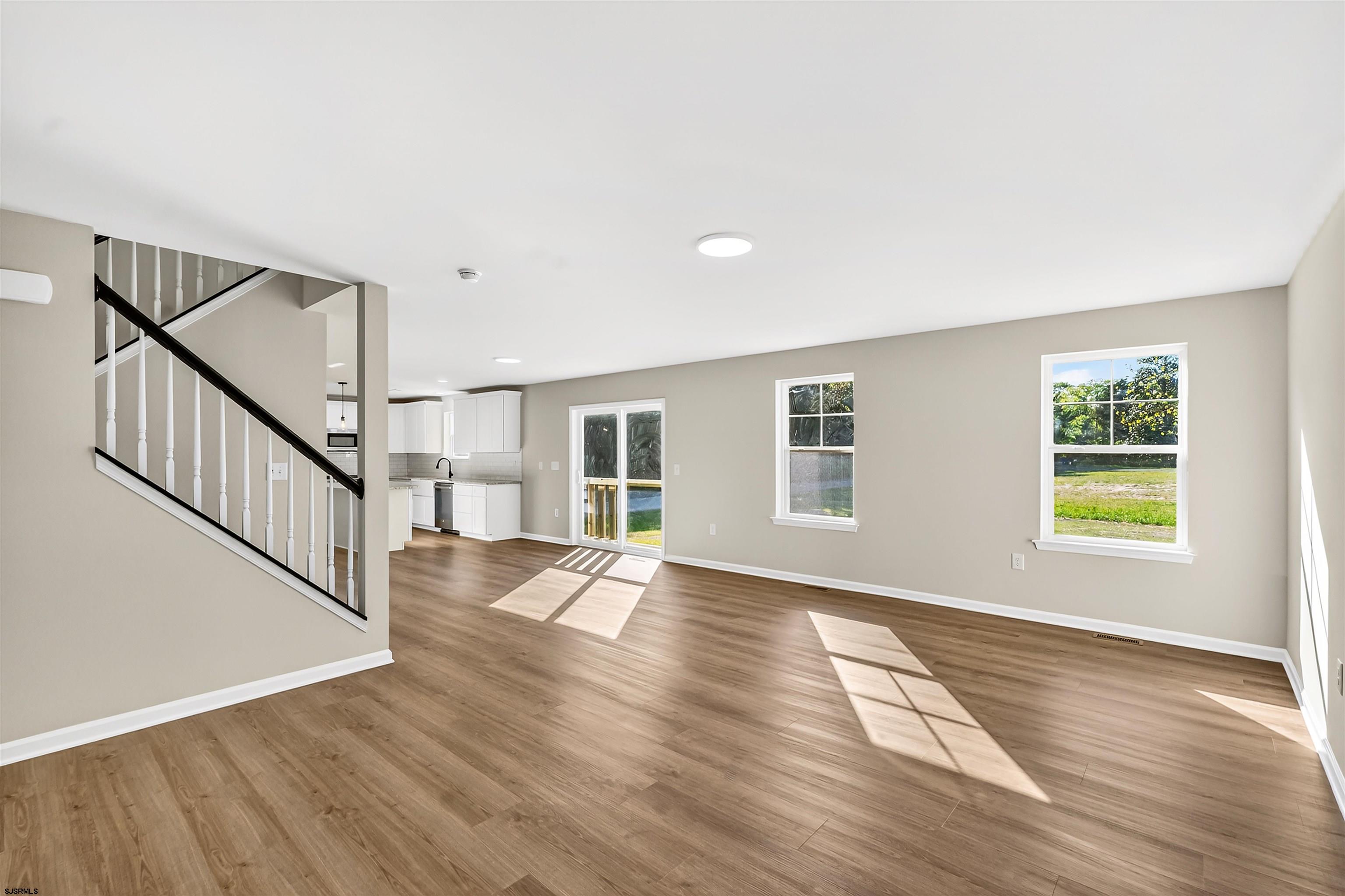 2691 N Route 9