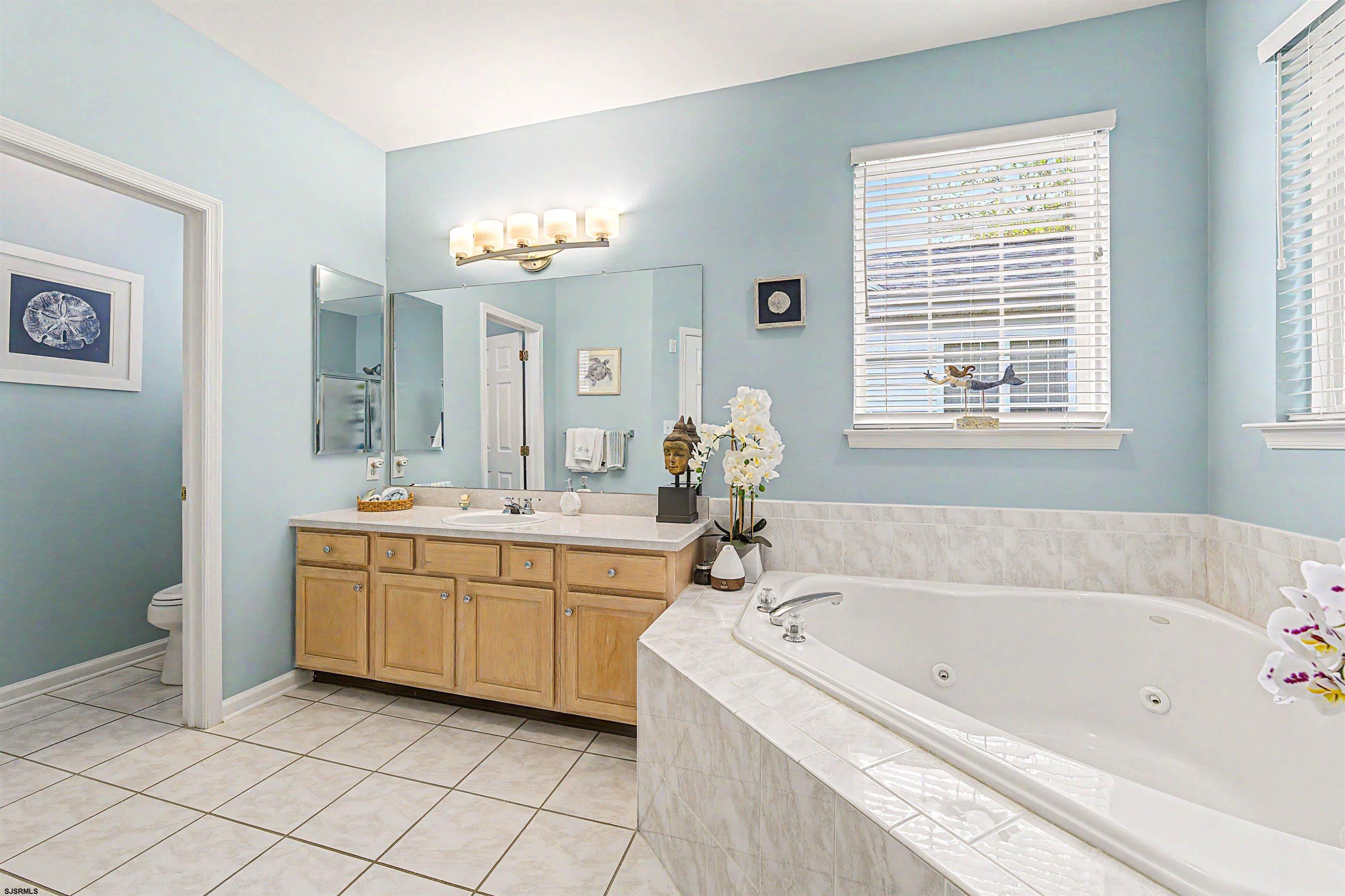 537 Chatham Way