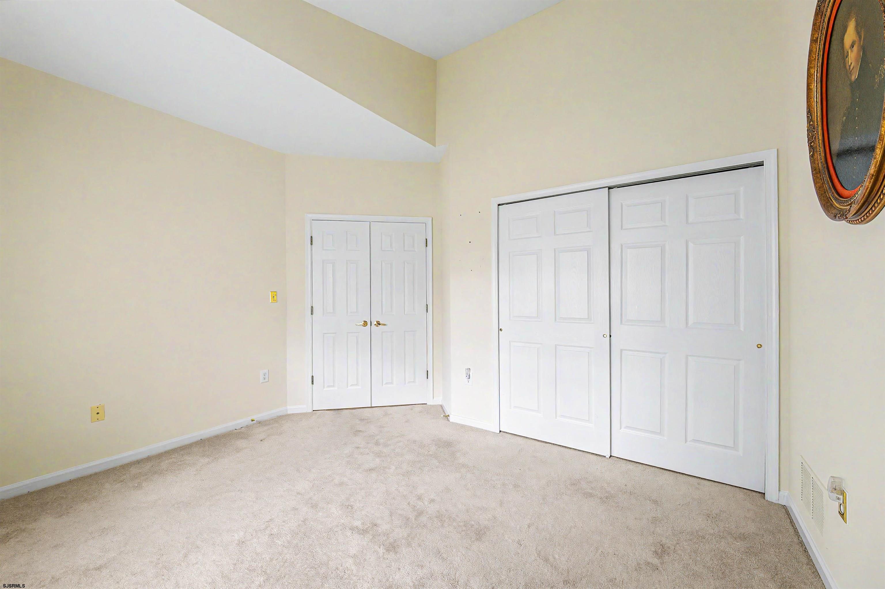 116 Newcastle Ct
