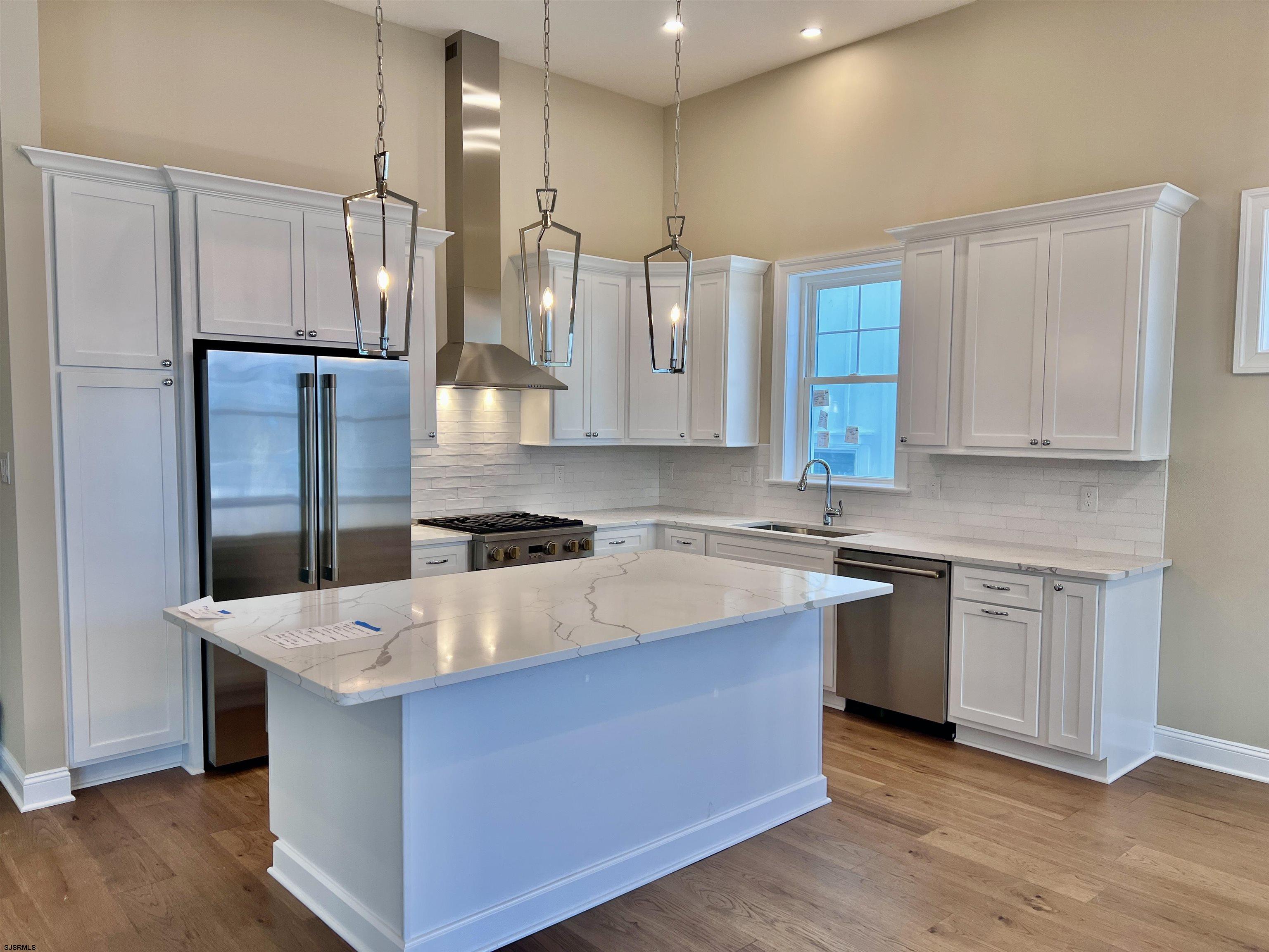 607797 | Photo 8
