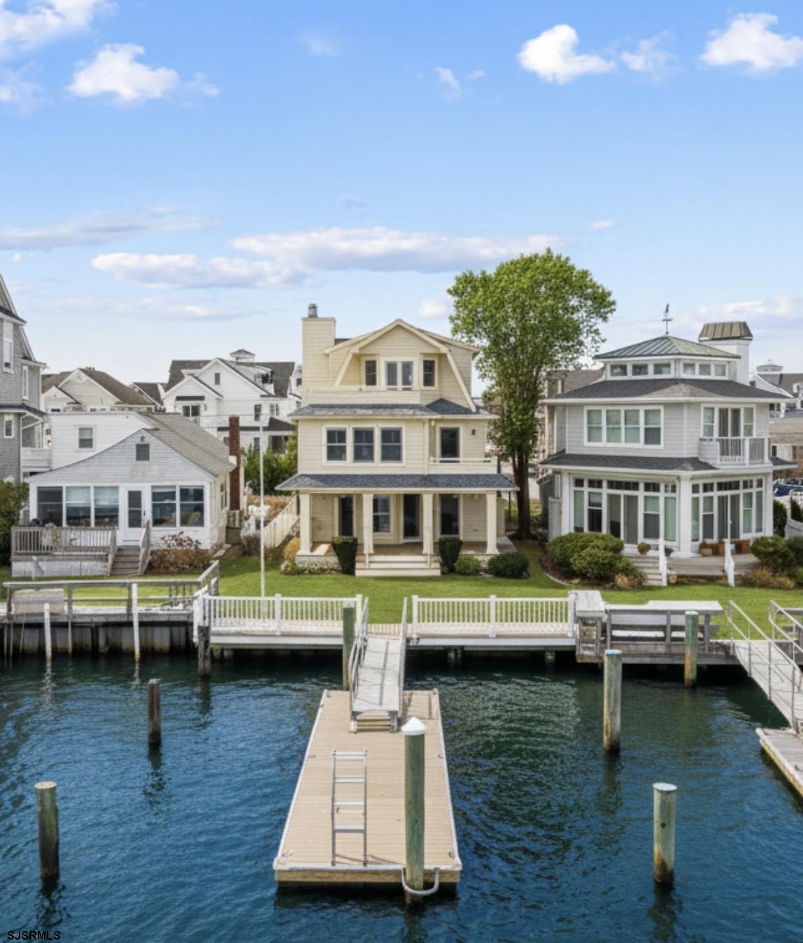165 Bayshore 