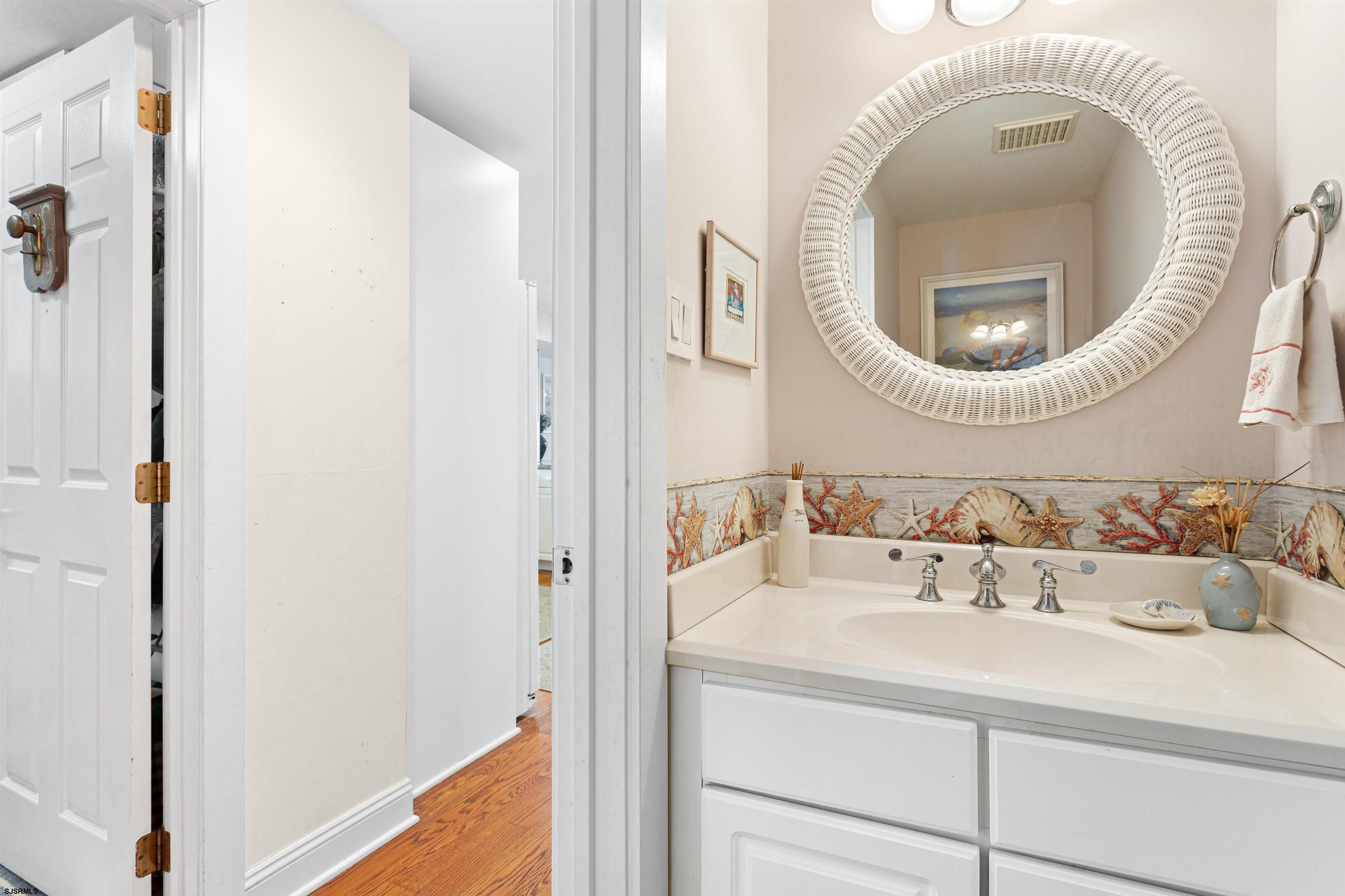 165 Bayshore Dr