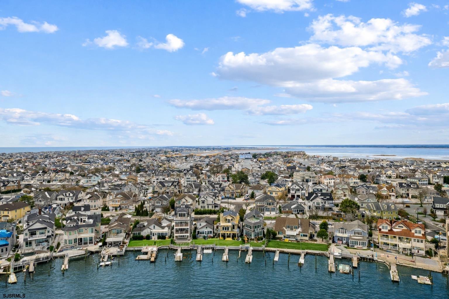 165 Bayshore Dr