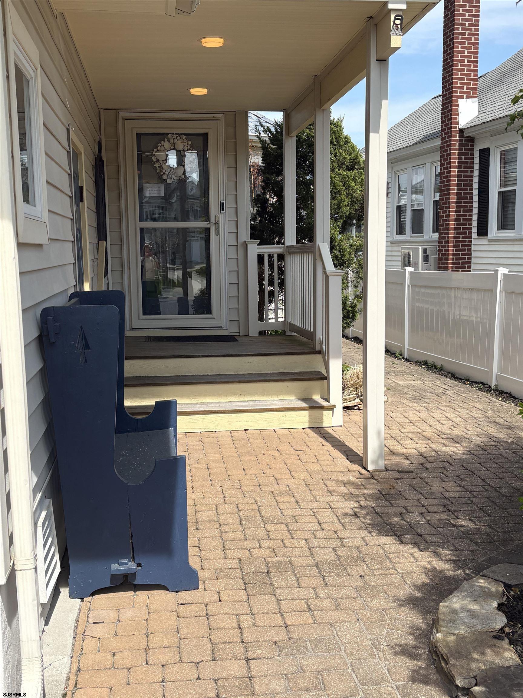 165 Bayshore Dr