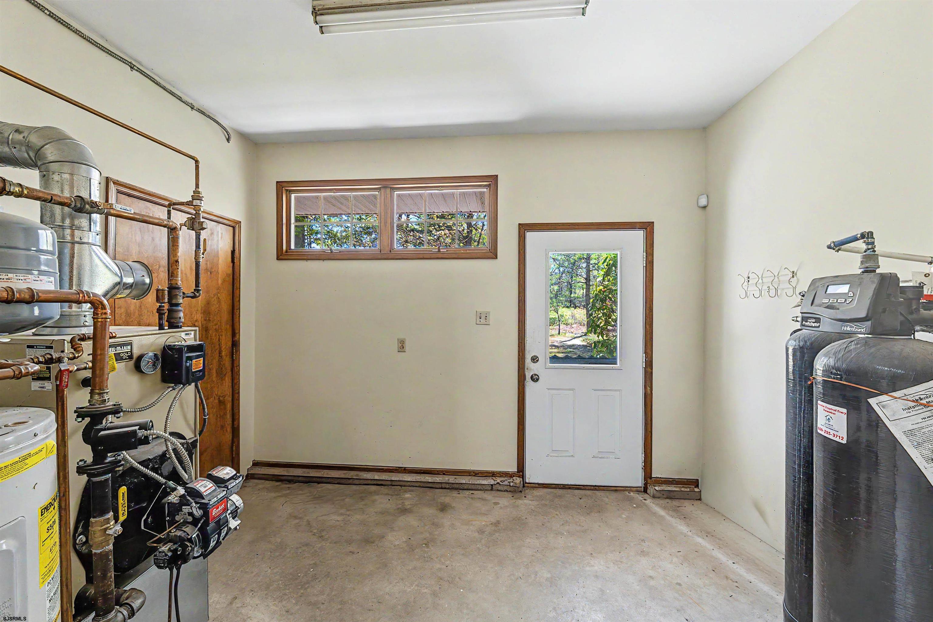 3023 Ivins Avenue