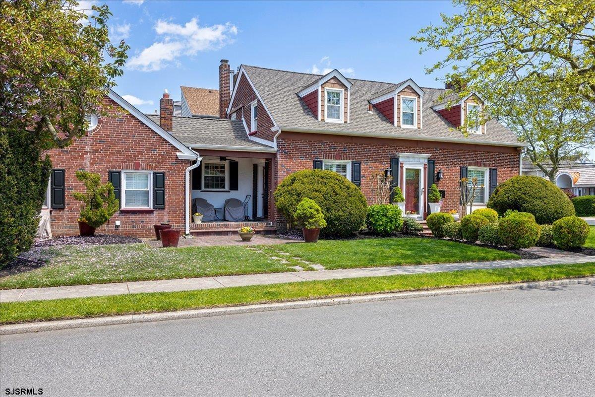 1 N Somerset Avenue - Picture 1