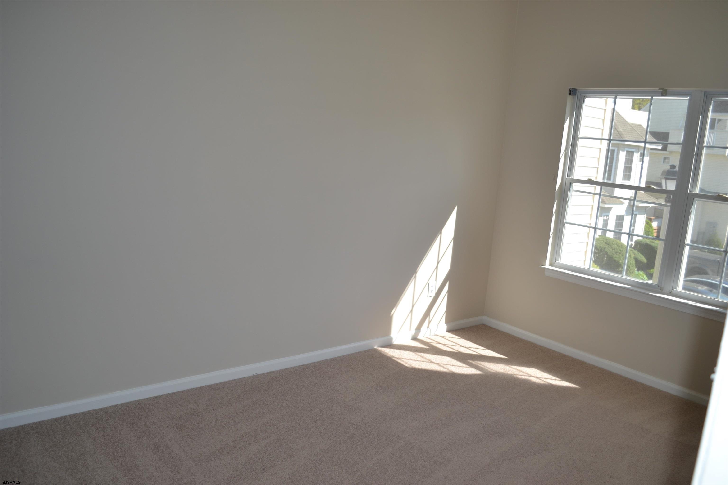 607828 | Photo 21