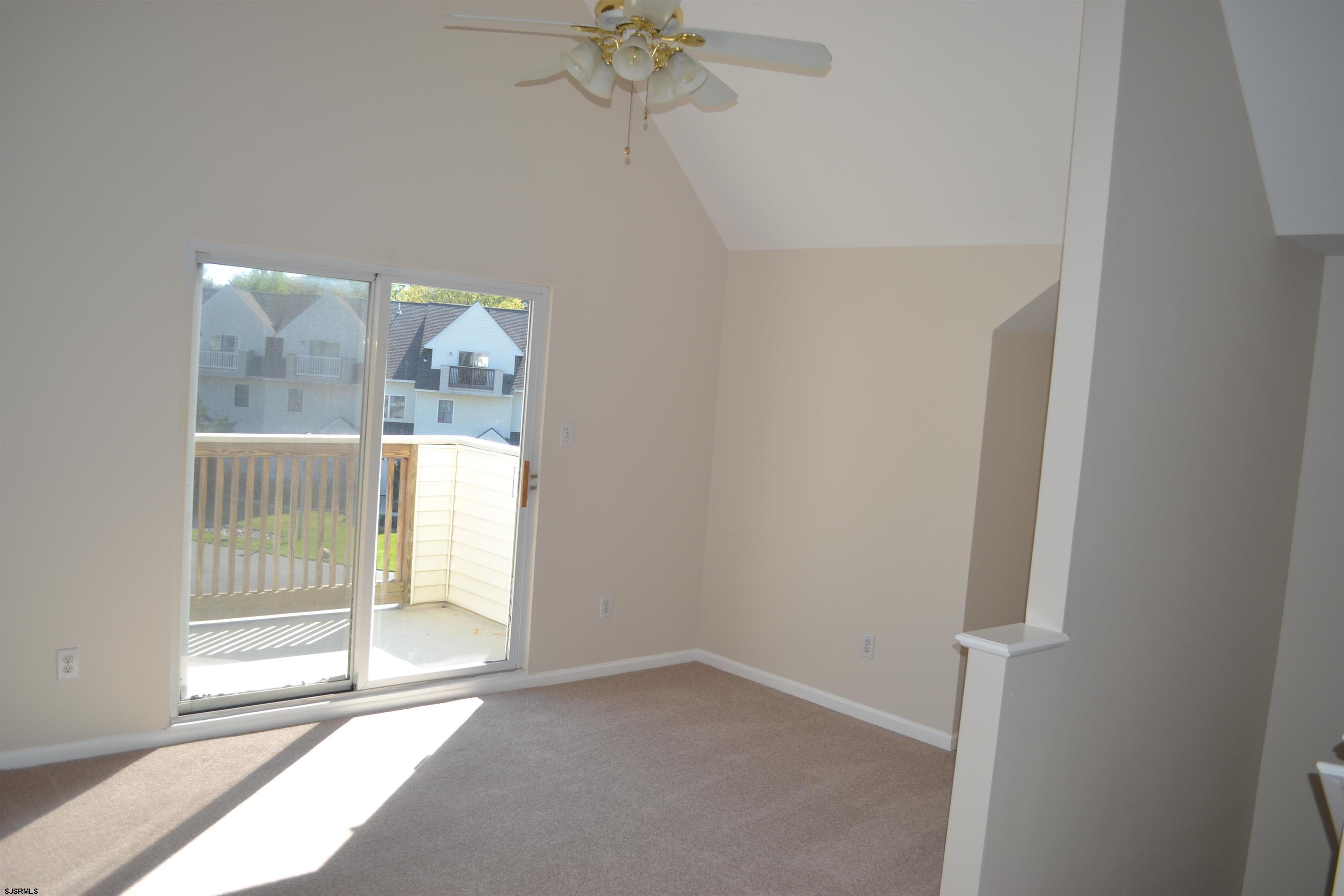 607828 | Photo 28