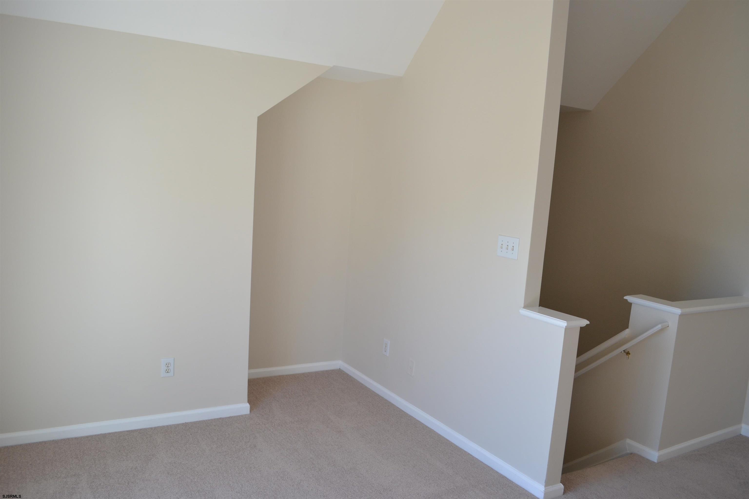 607828 | Photo 29