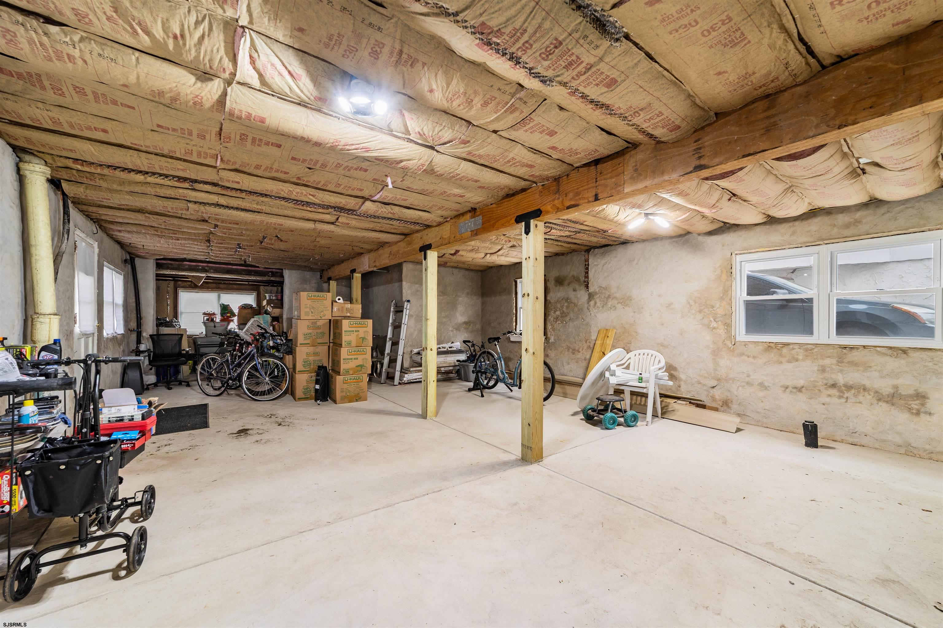 607846 | Photo 33