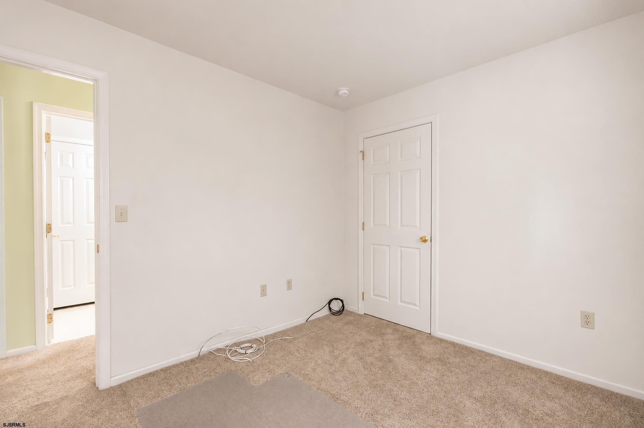 607894 | Photo 21