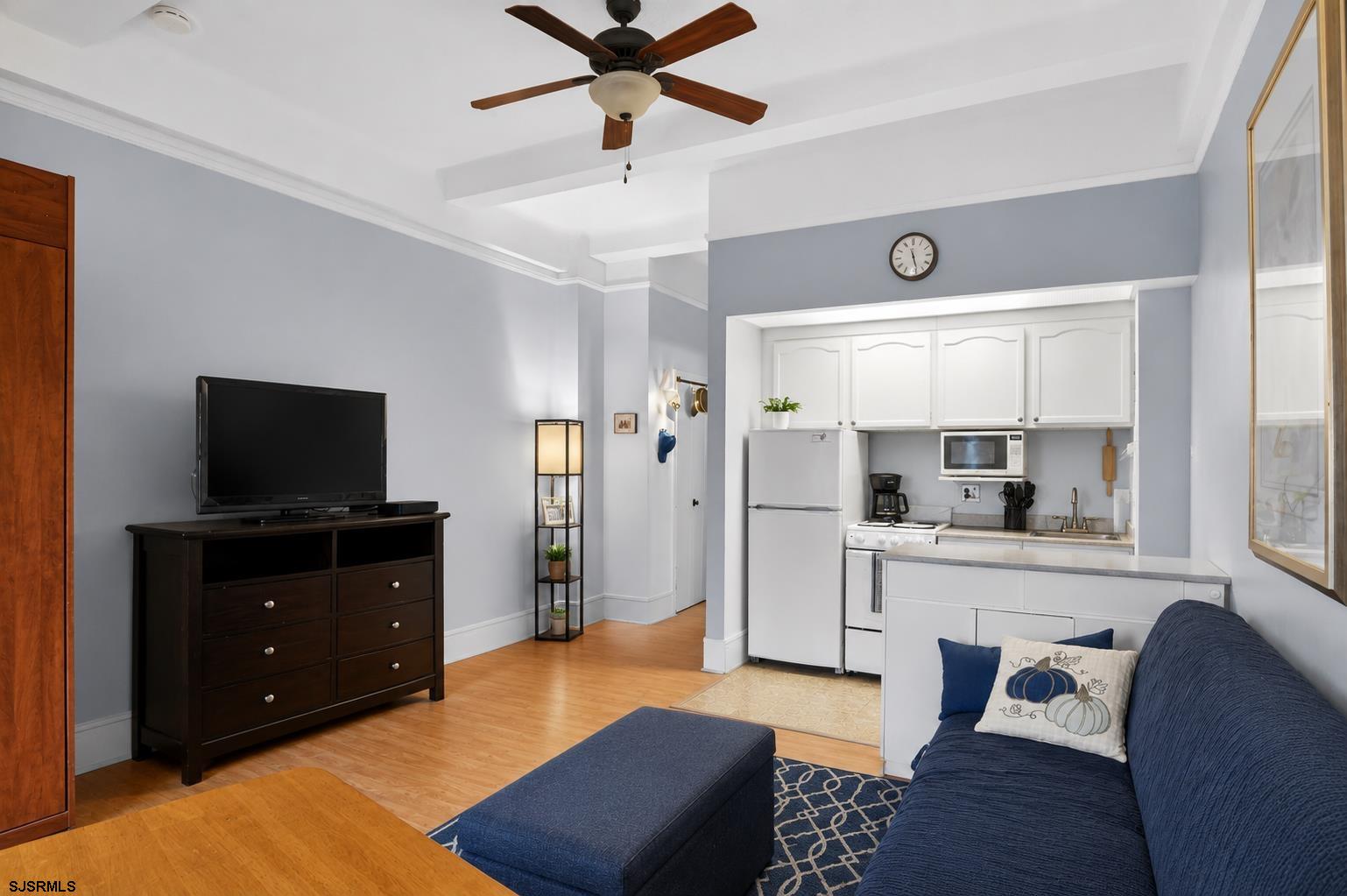 2715 Boardwalk