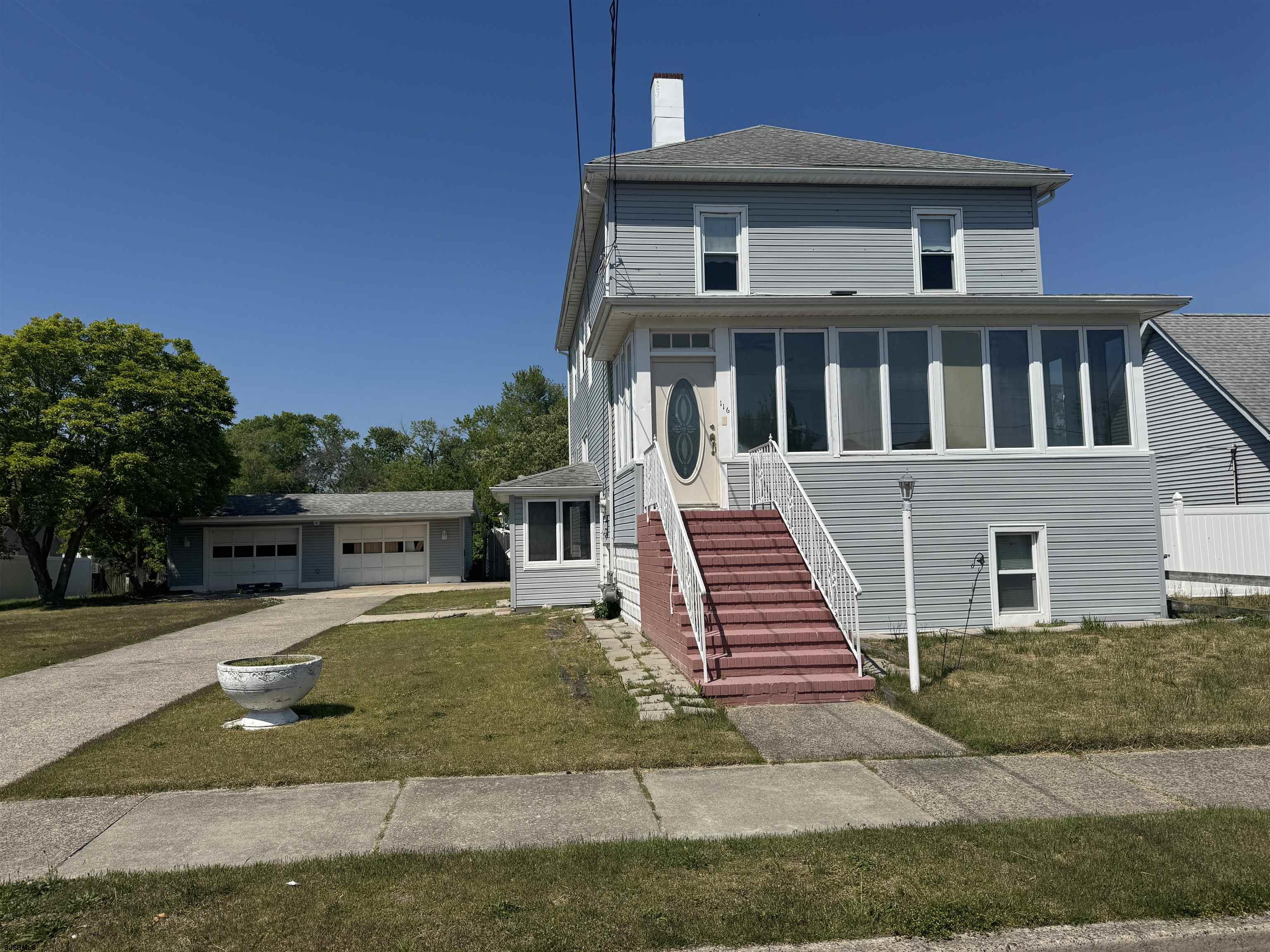 116 E Edgewater Avenue - Pleasantville