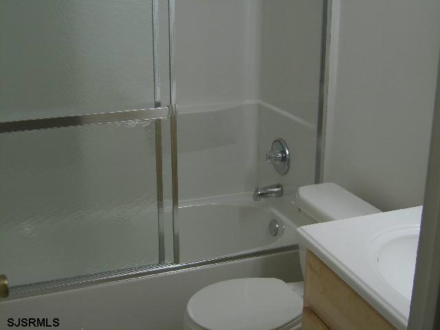  - Picture 7