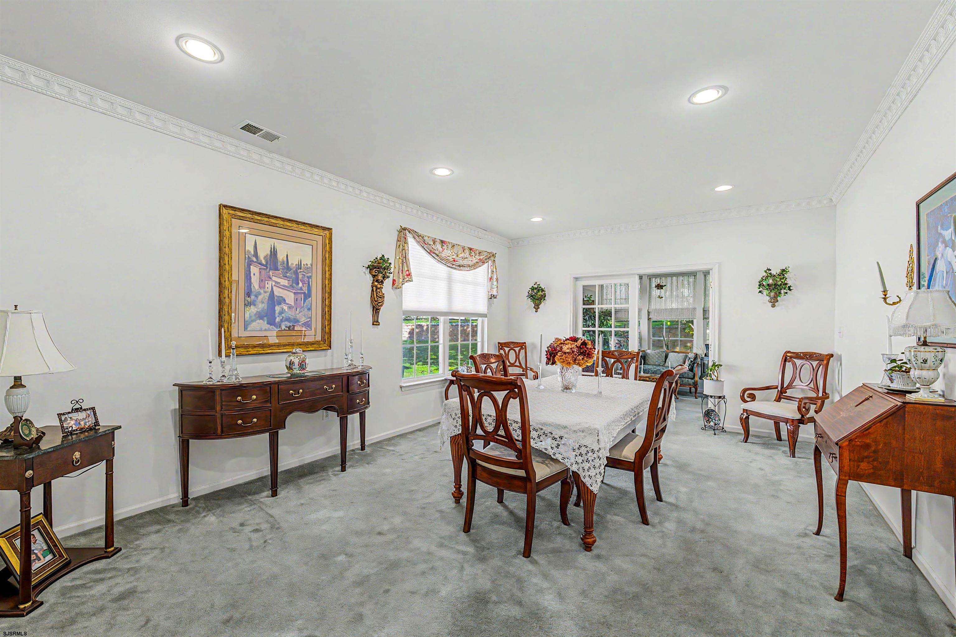520 Weston Dr