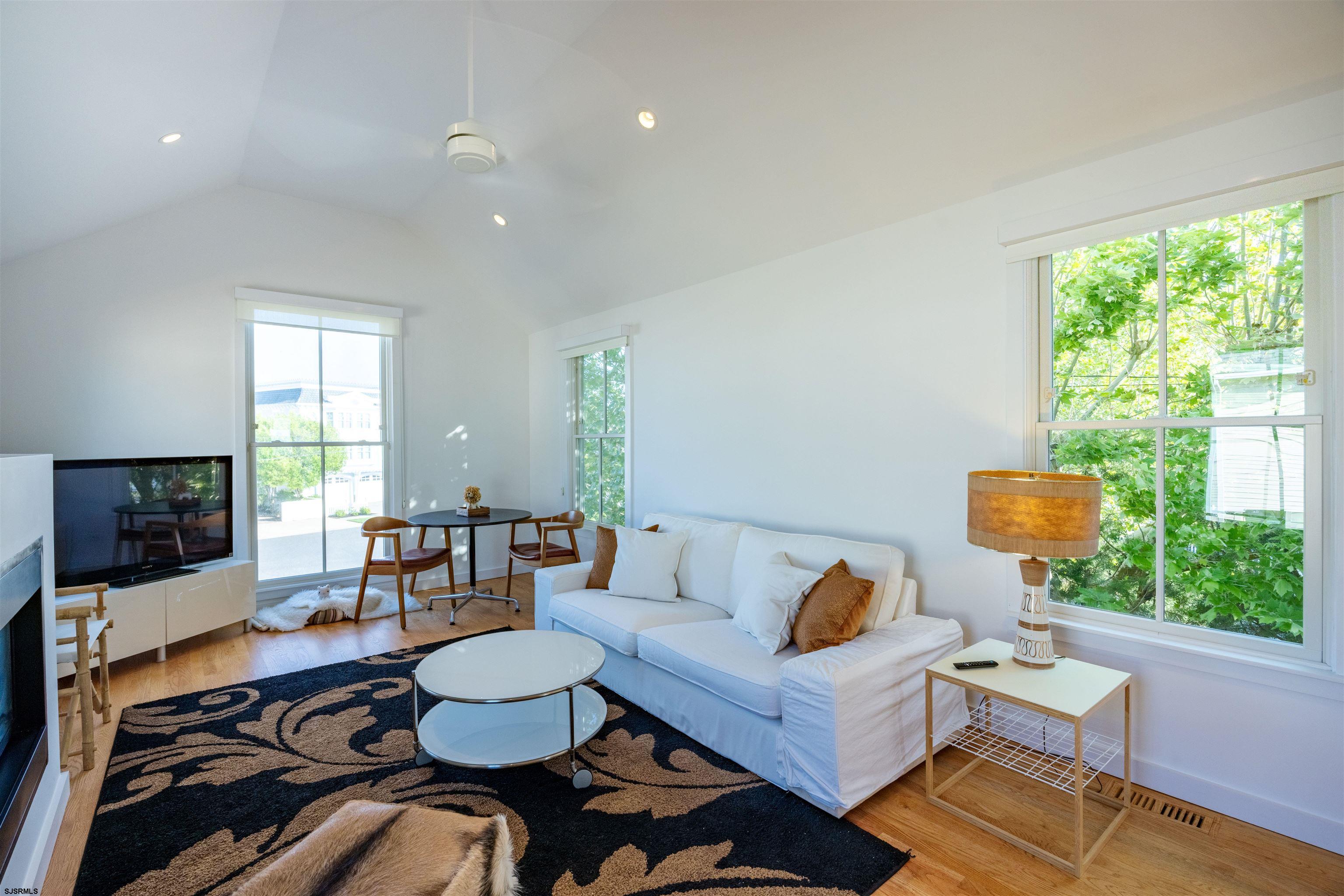 144 Bay Road