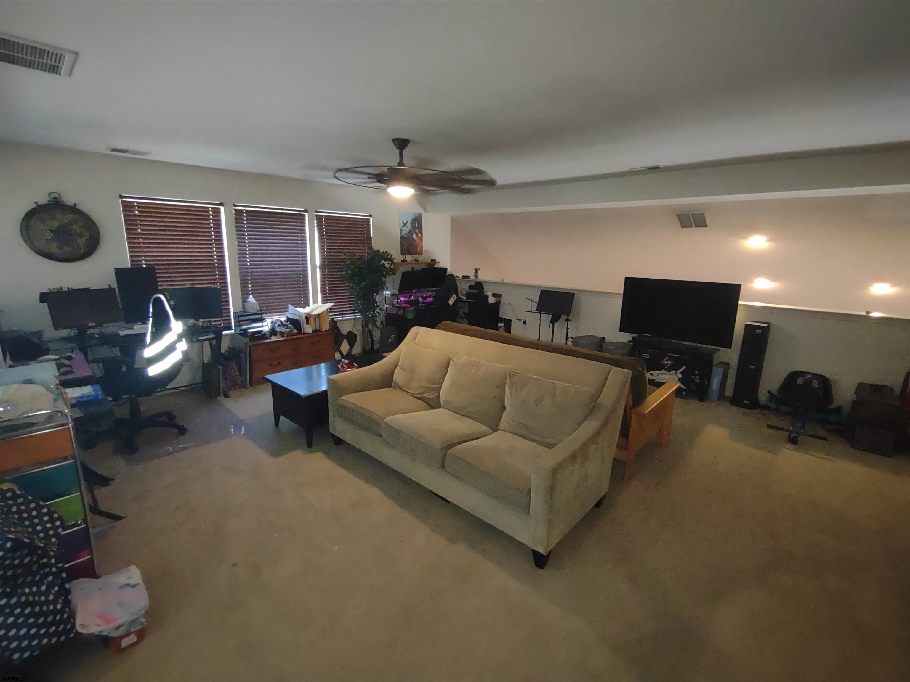 608073 | Photo 17