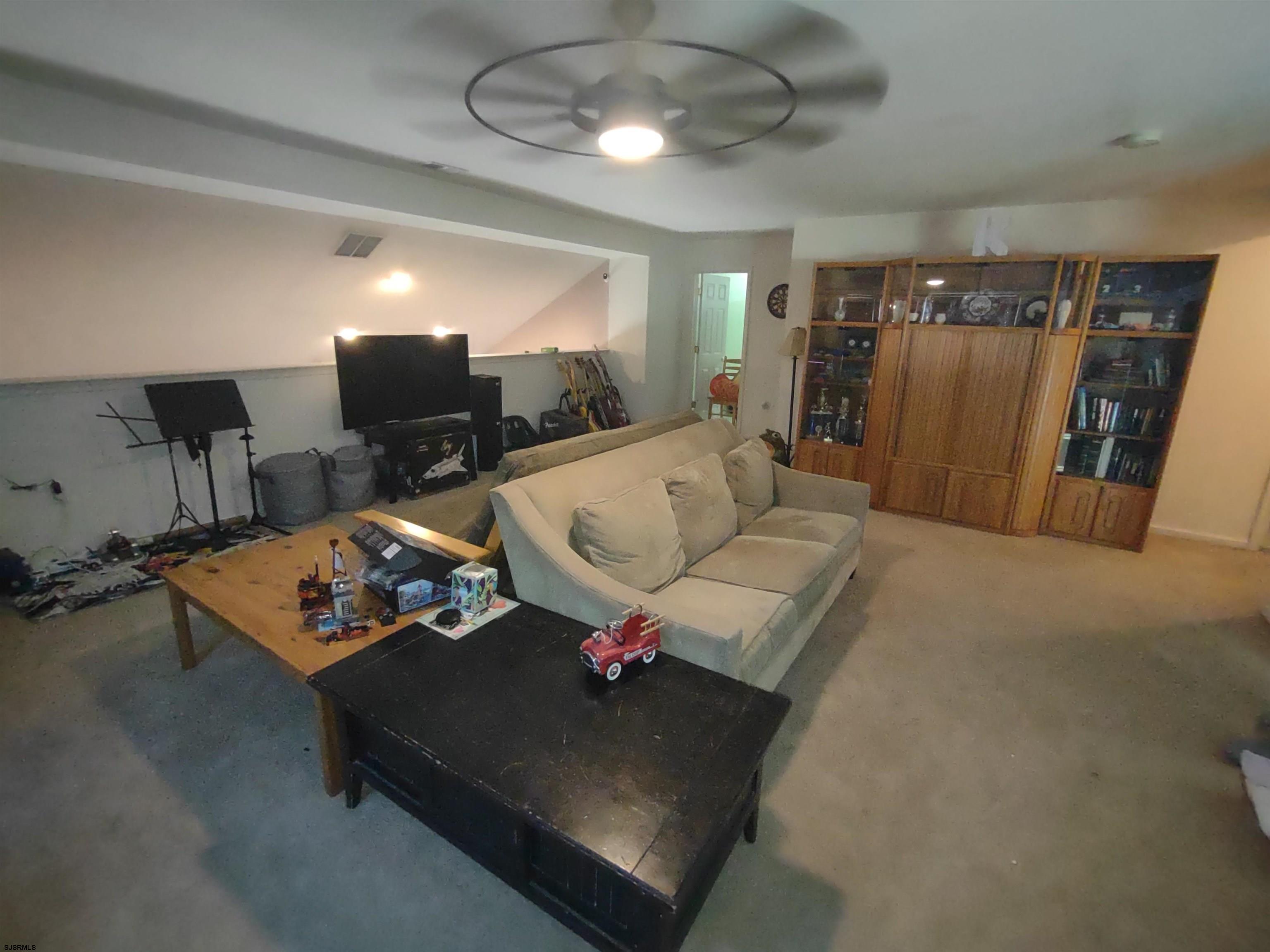 608073 | Photo 18