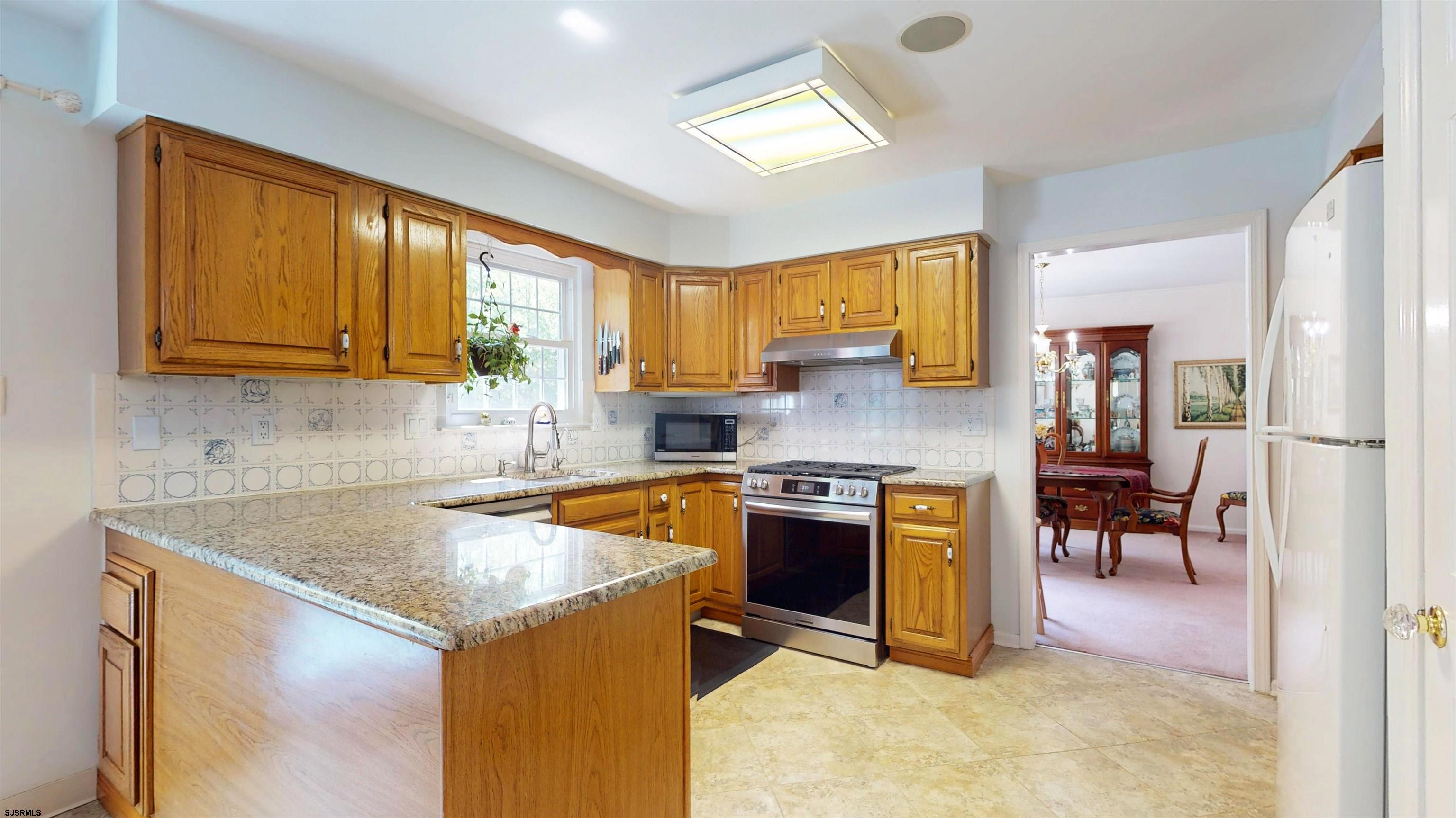 502 Forestbrook Dr