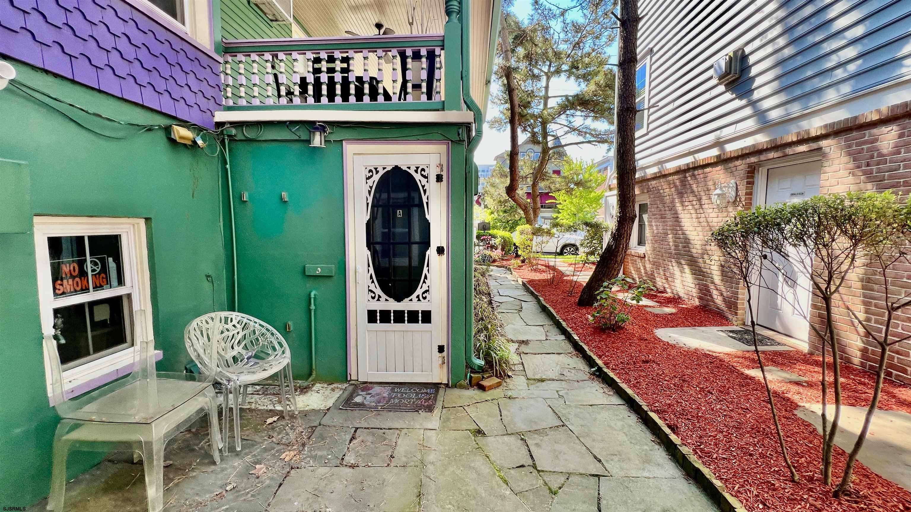 816 Wesley Avenue