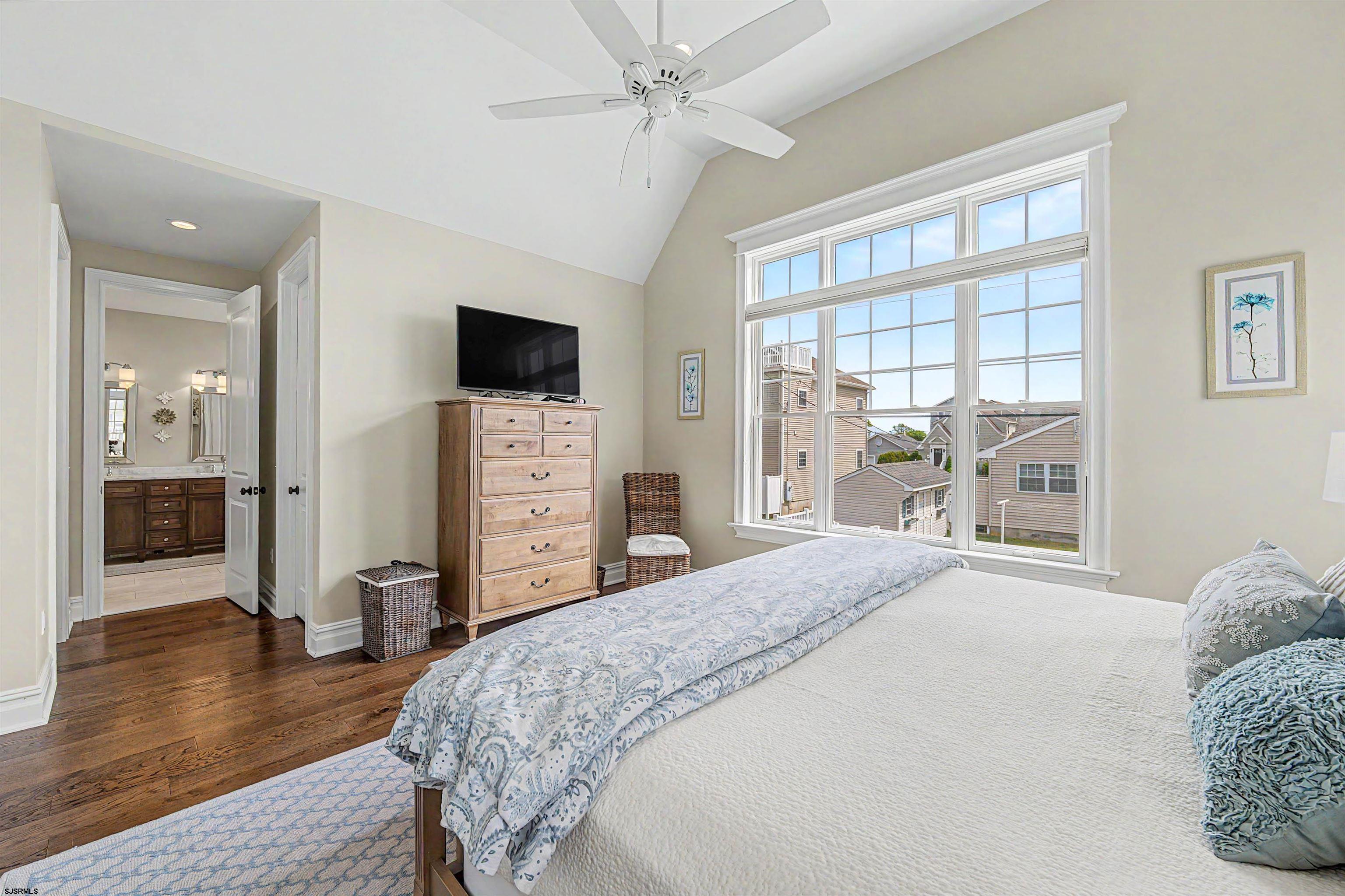 207 S 23rd Street
