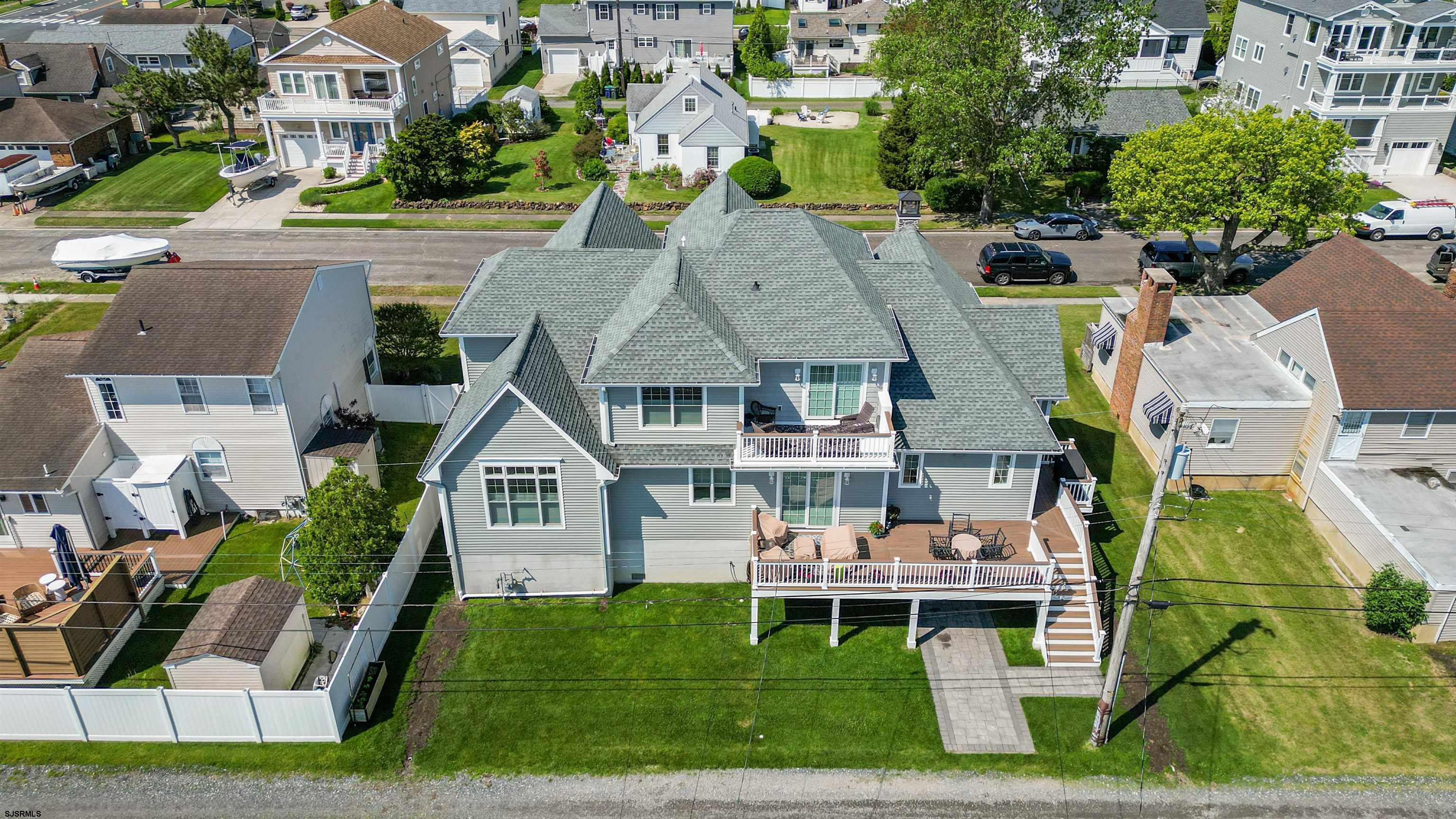 207 S 23rd Street