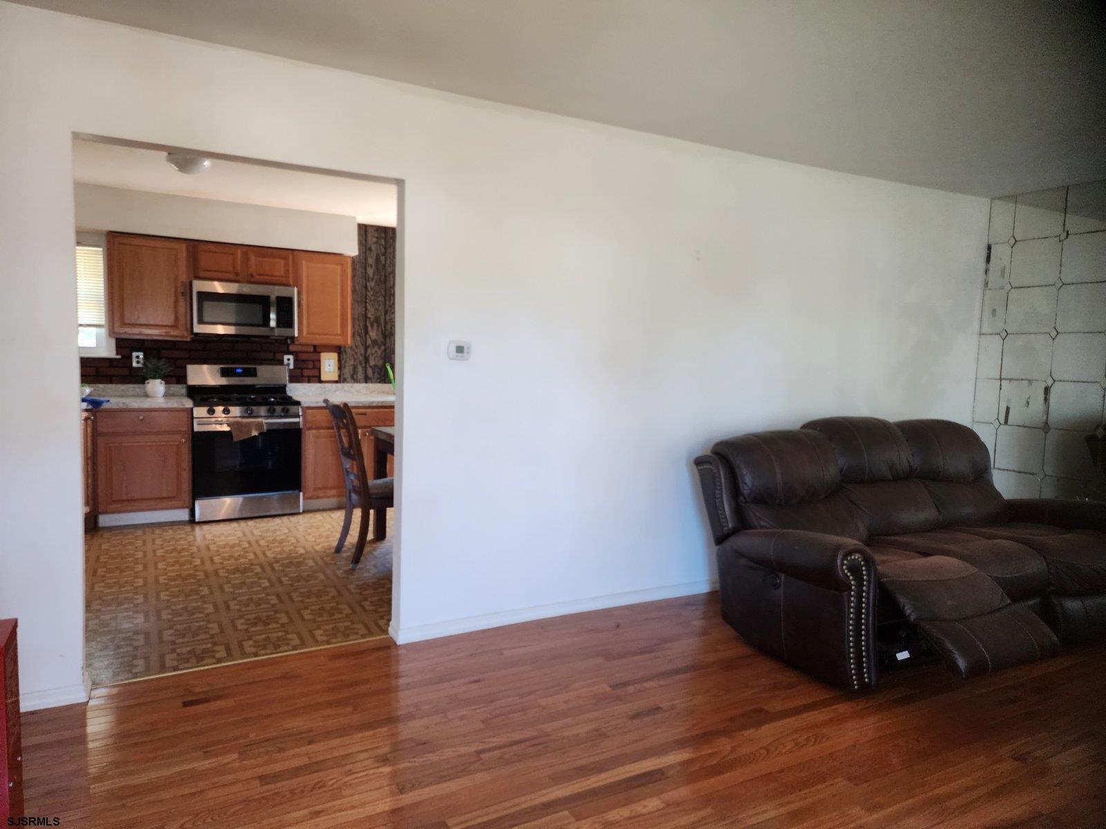 608153 | Photo 11
