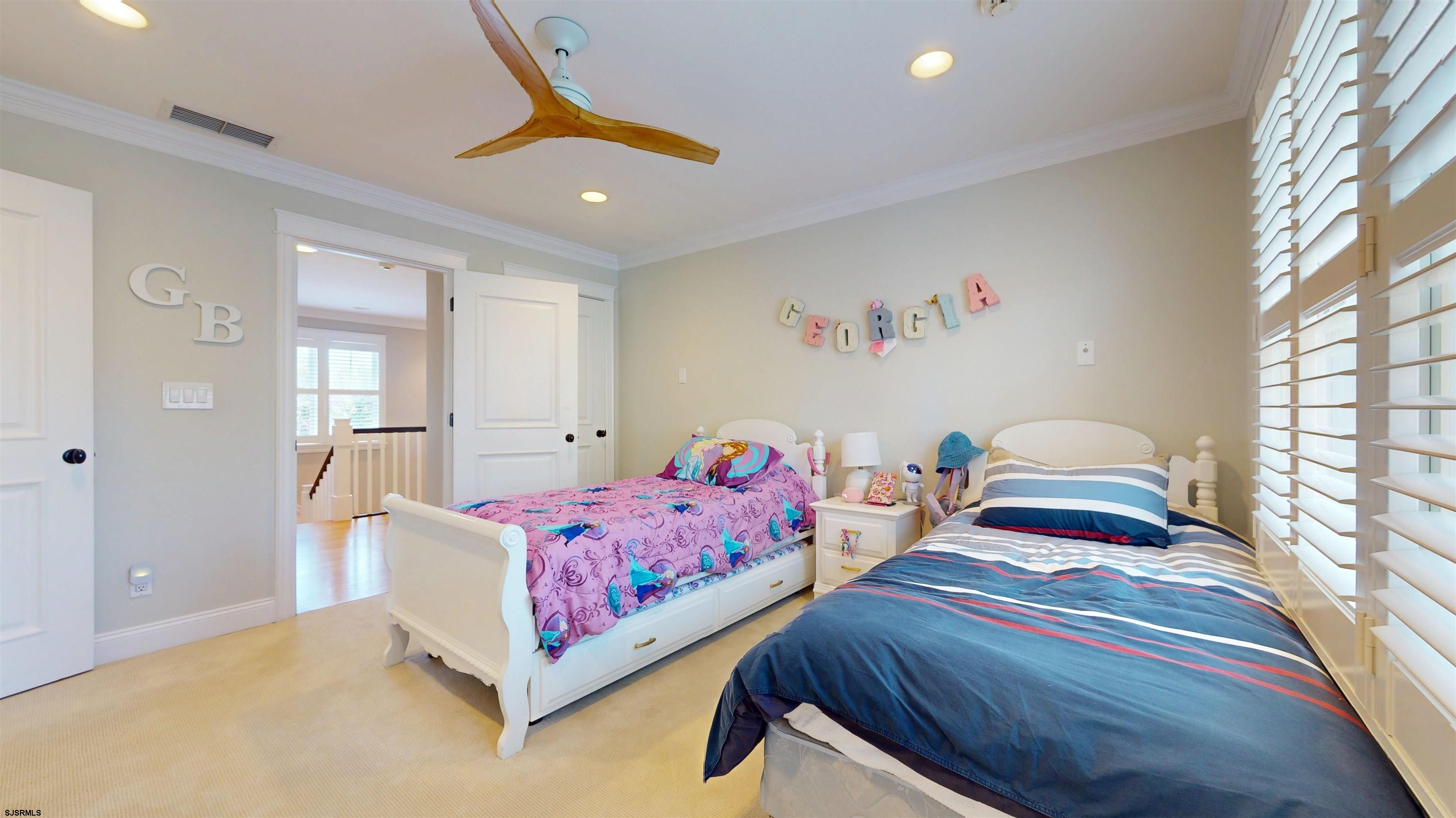 7 Delmar Avenue