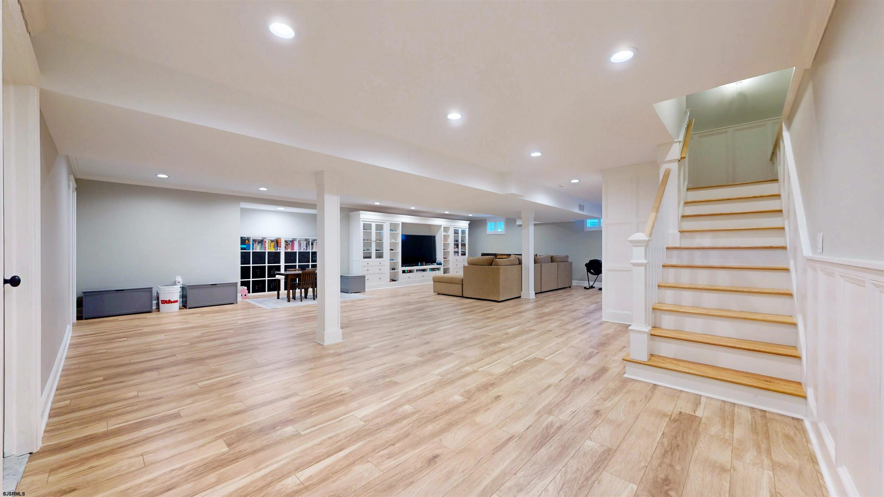 7 Delmar Avenue