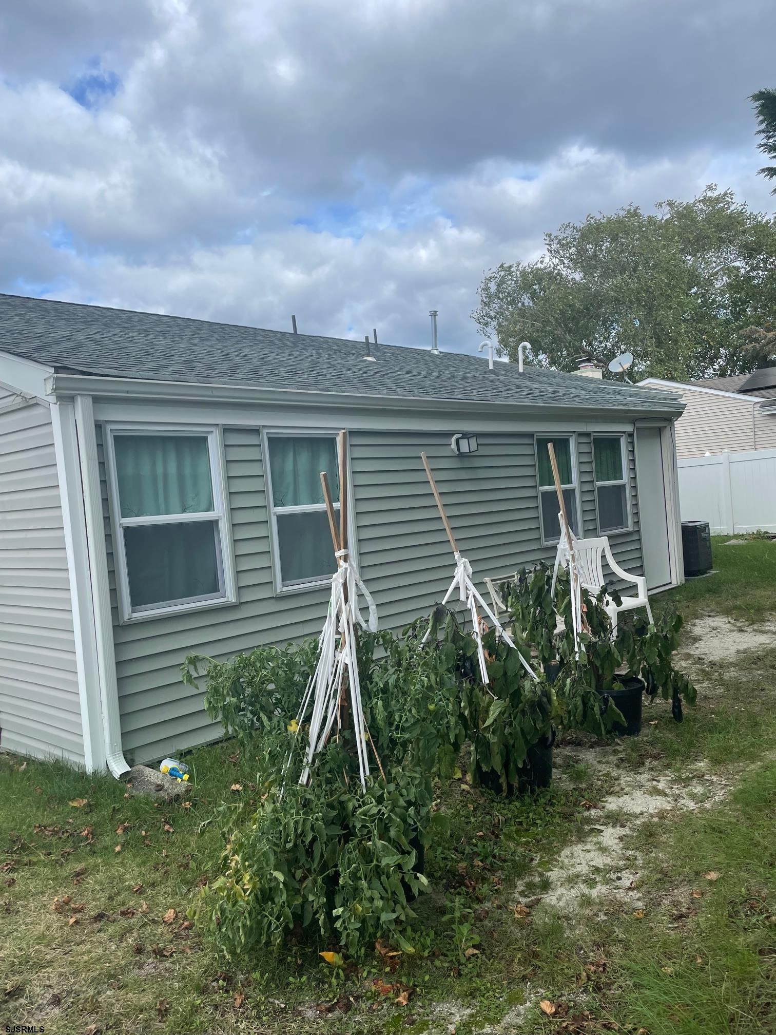 25 N Bucknell Road