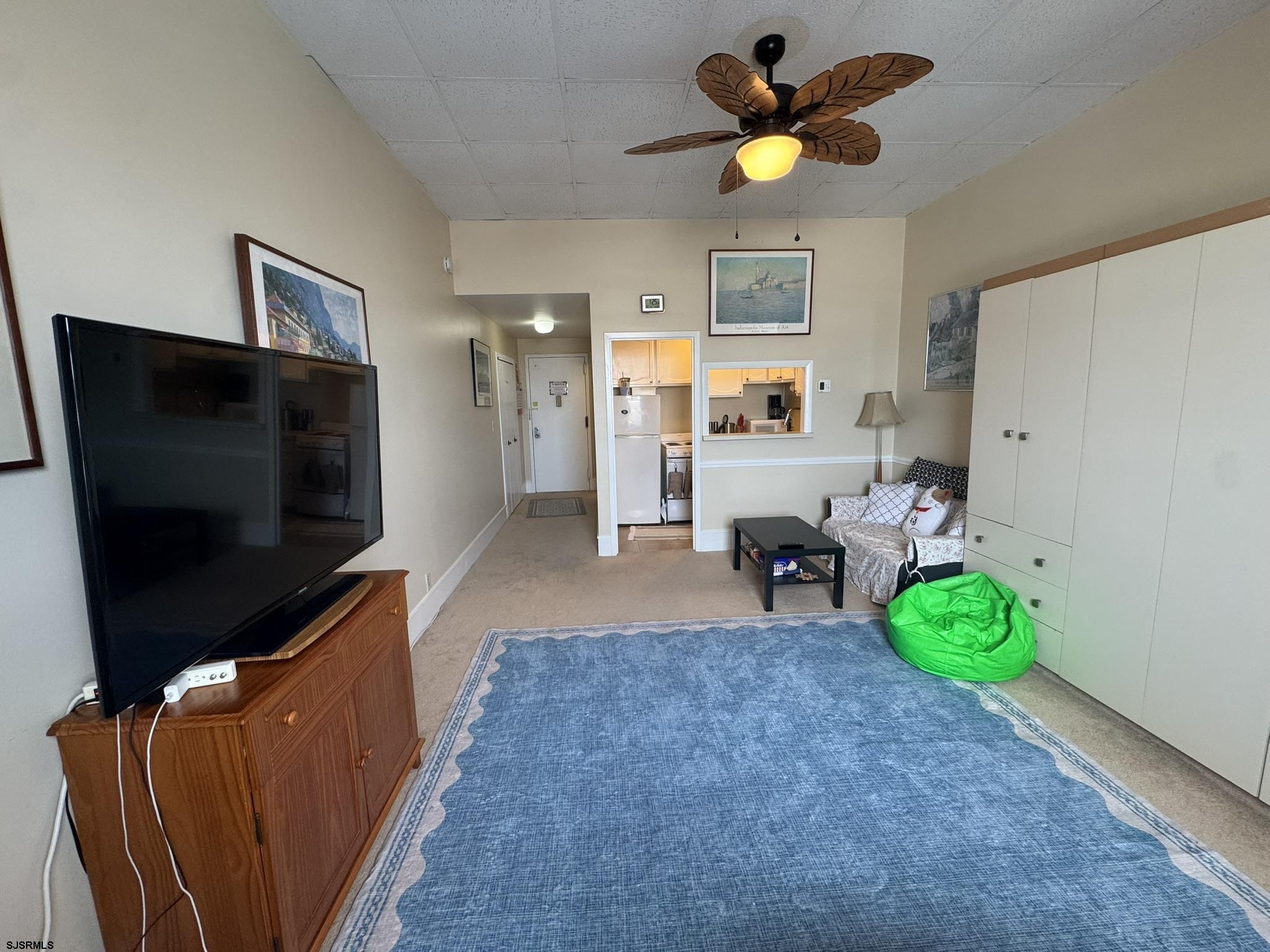 608261 | Photo 10